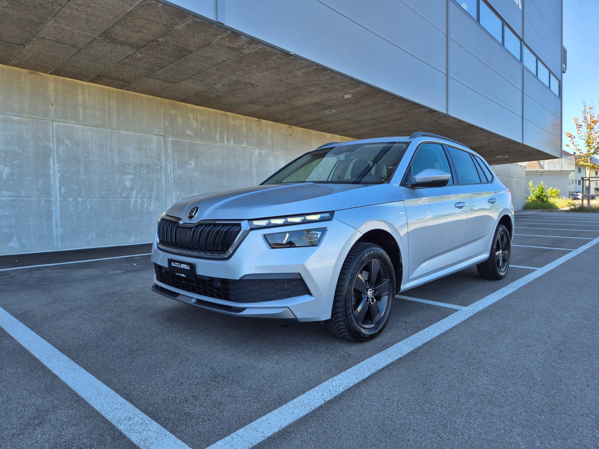 SKODA Kamiq 1.0 TSI Tour DSG-image-0