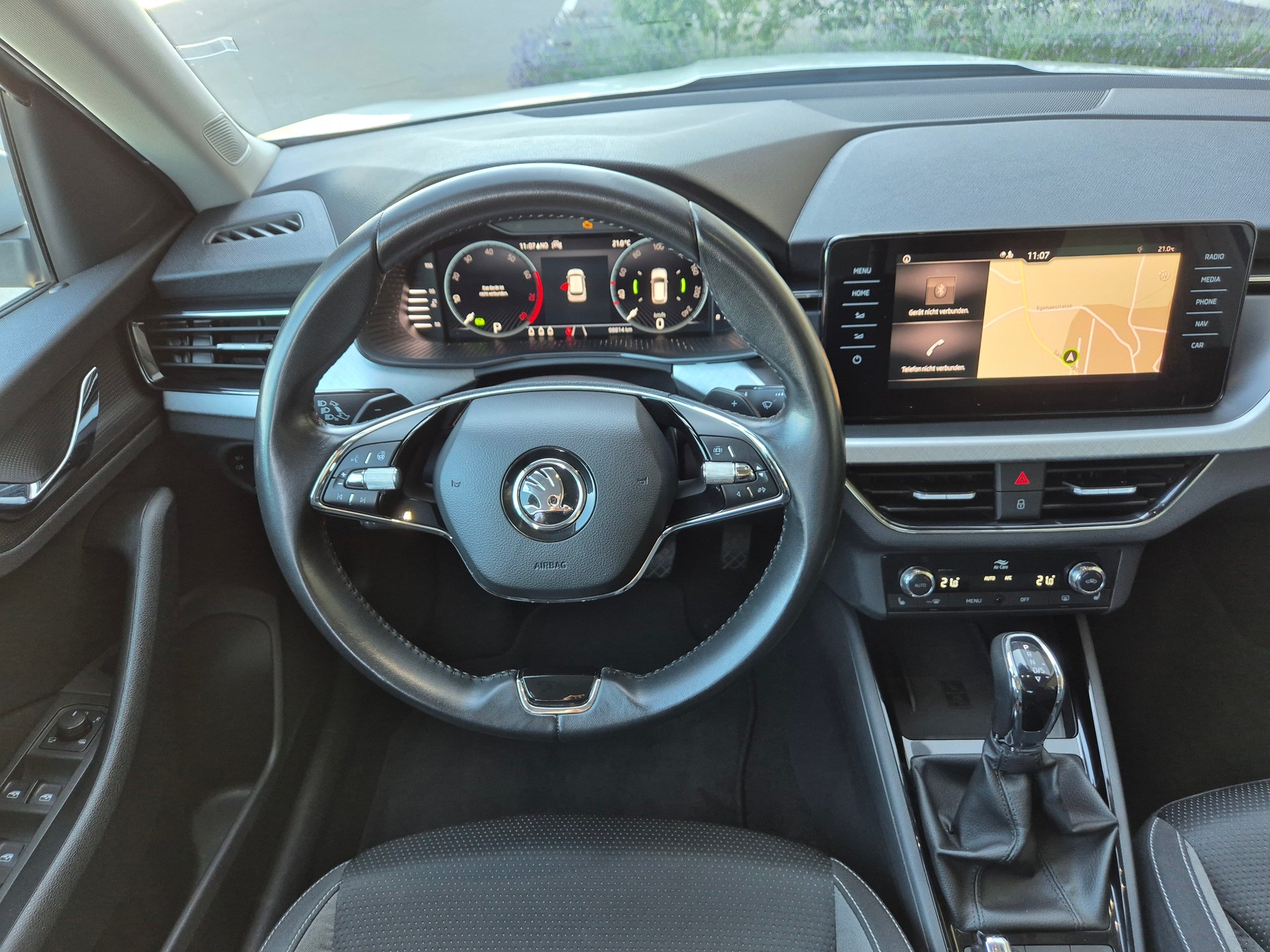 SKODA Kamiq 1.0 TSI Tour DSG-image-9