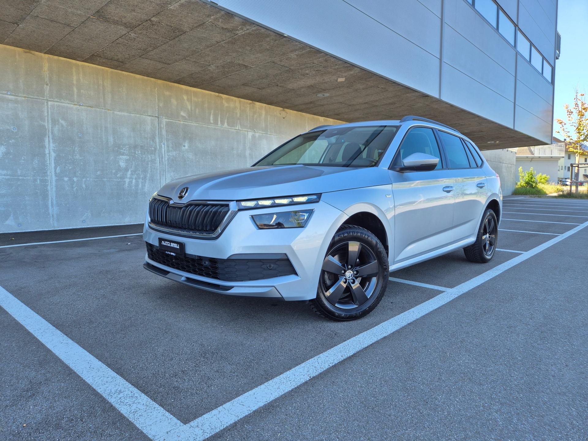 SKODA Kamiq 1.0 TSI Tour DSG-image-1