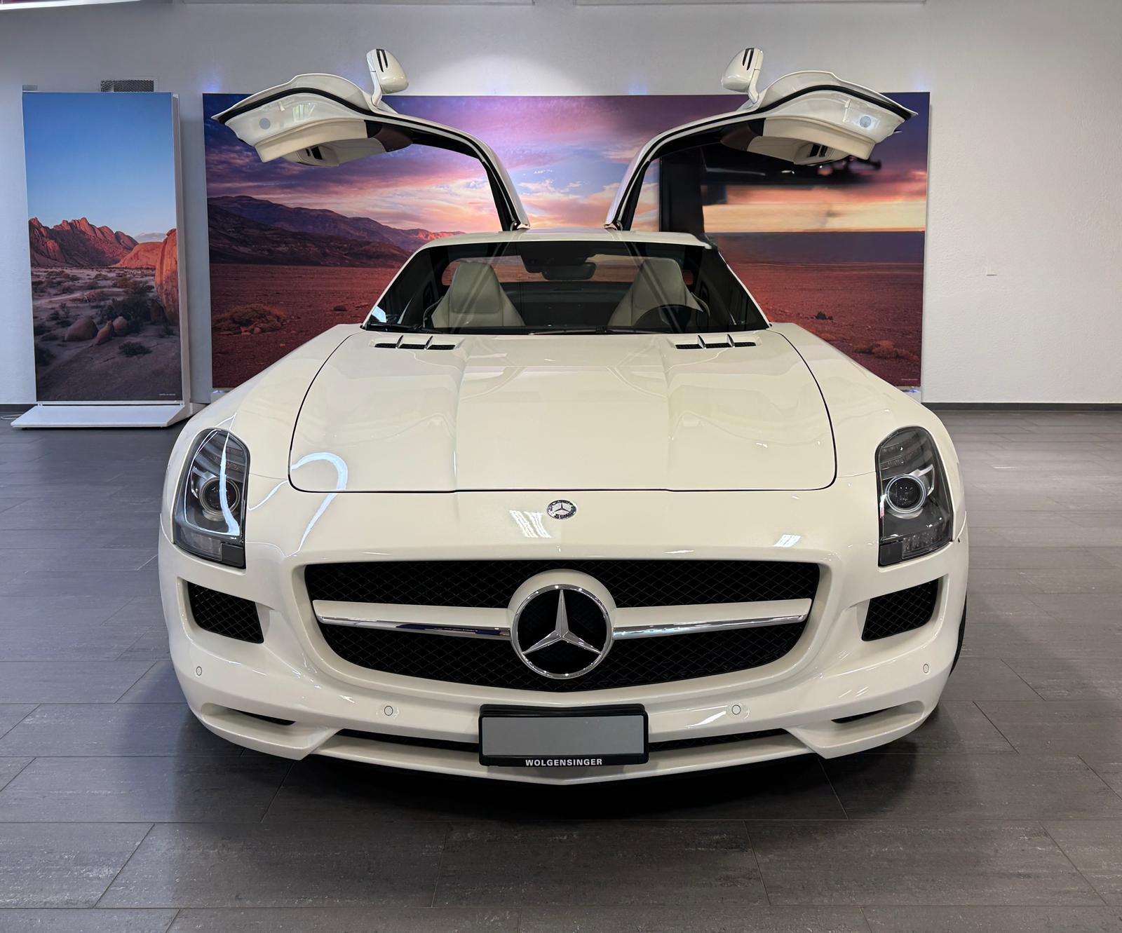 MERCEDES-BENZ SLS AMG Coupé-showroom-element-1
