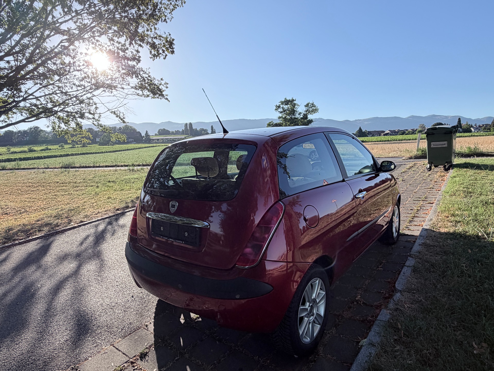 LANCIA Ypsilon 1.4 16V Glamour-image-3