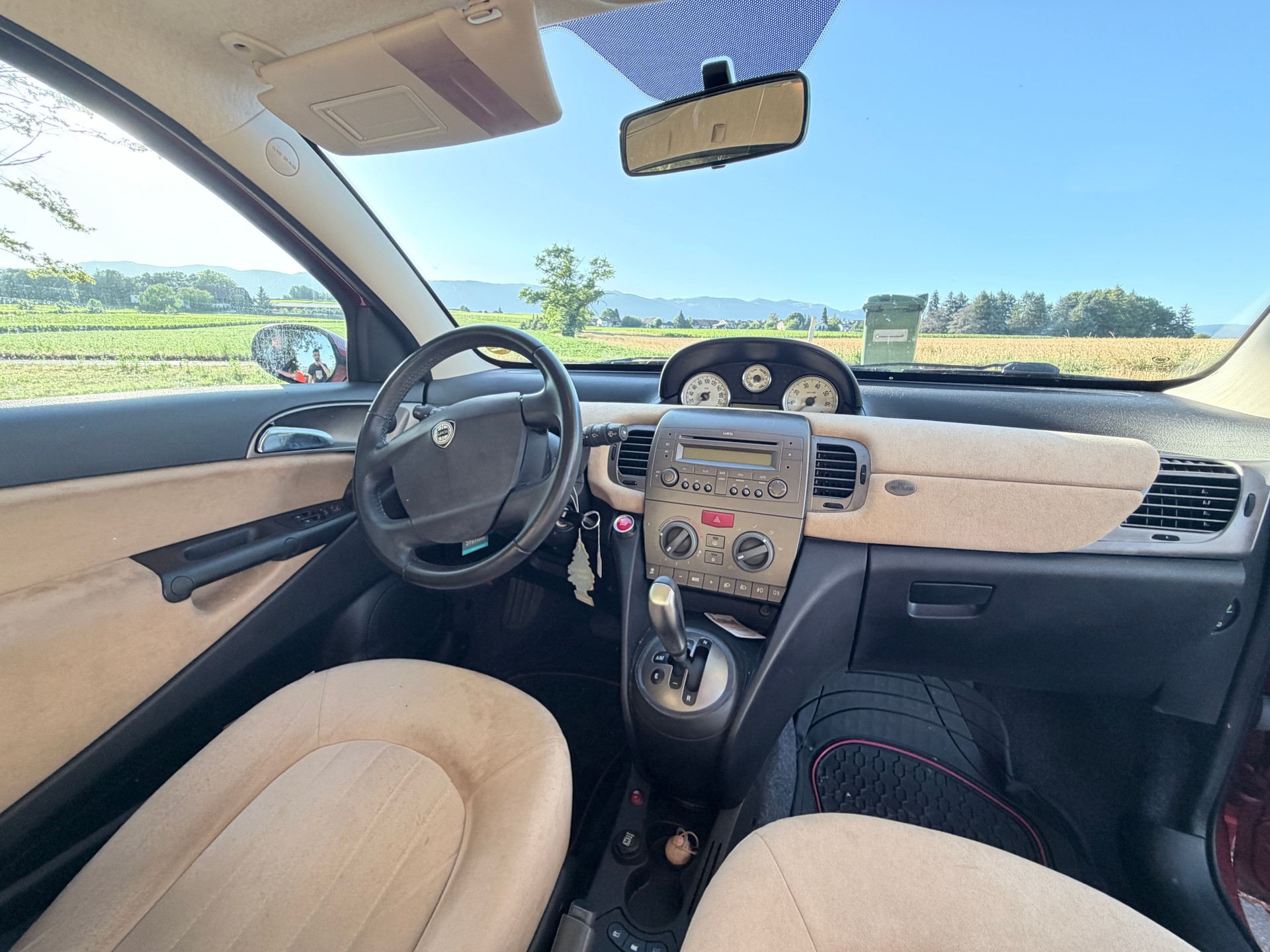 LANCIA Ypsilon 1.4 16V Glamour-image-5