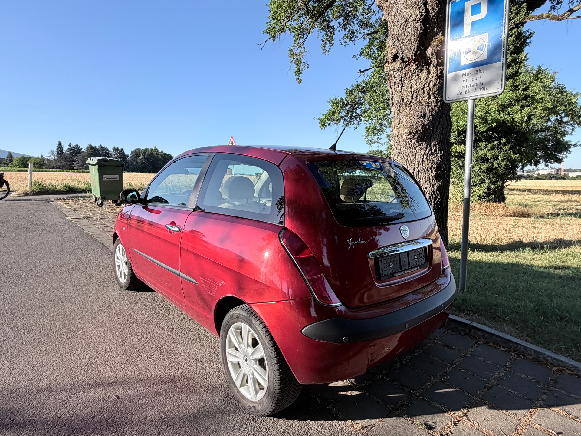 LANCIA Ypsilon 1.4 16V Glamour-image-1