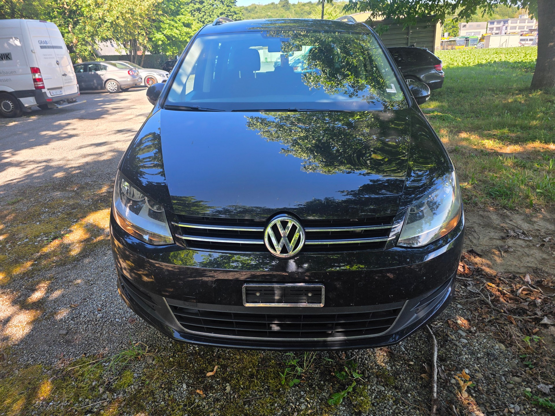 VW Sharan 2.0 TDI BlueMotion Technology 65th Edition-image-0