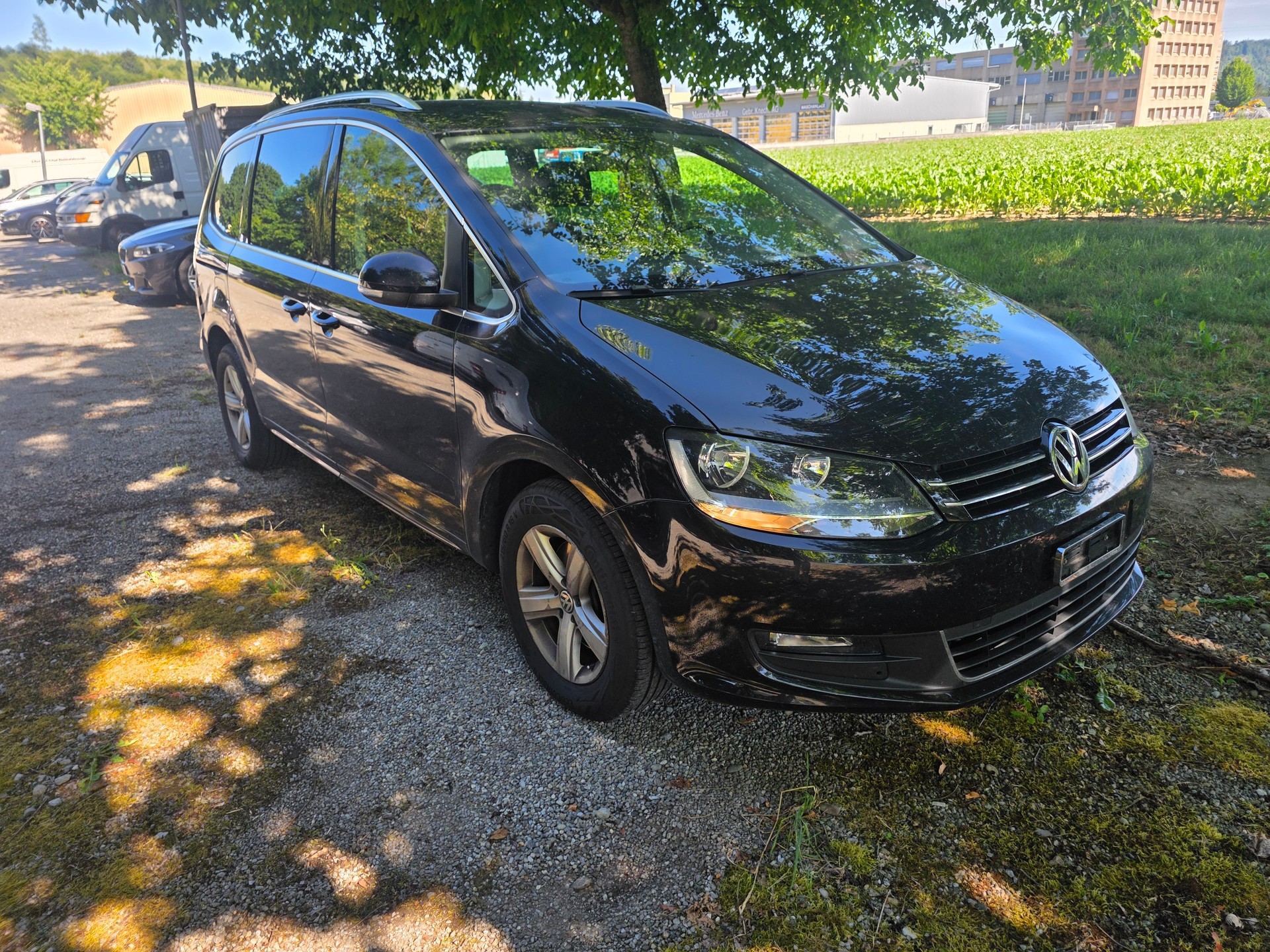 VW Sharan 2.0 TDI BlueMotion Technology 65th Edition-image-1