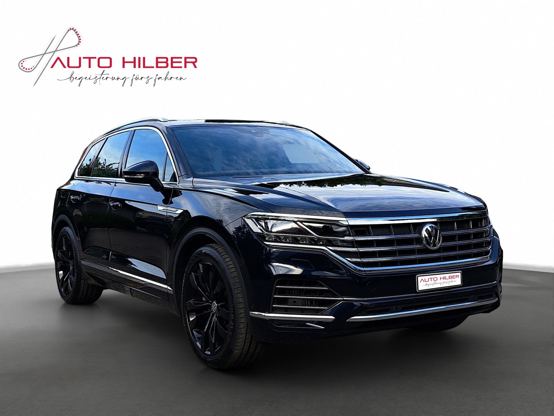 VW Touareg 3.0 TSI Elegance Tiptronic-image-14