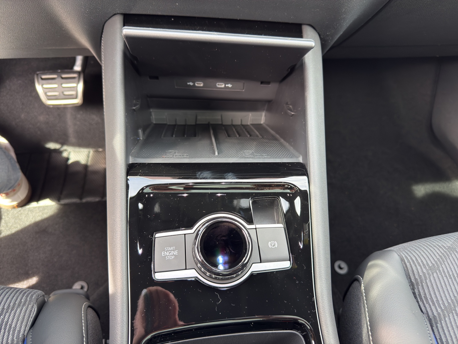 VW Tiguan 2.0 TSI DSG R-Line 4Motion-image-14