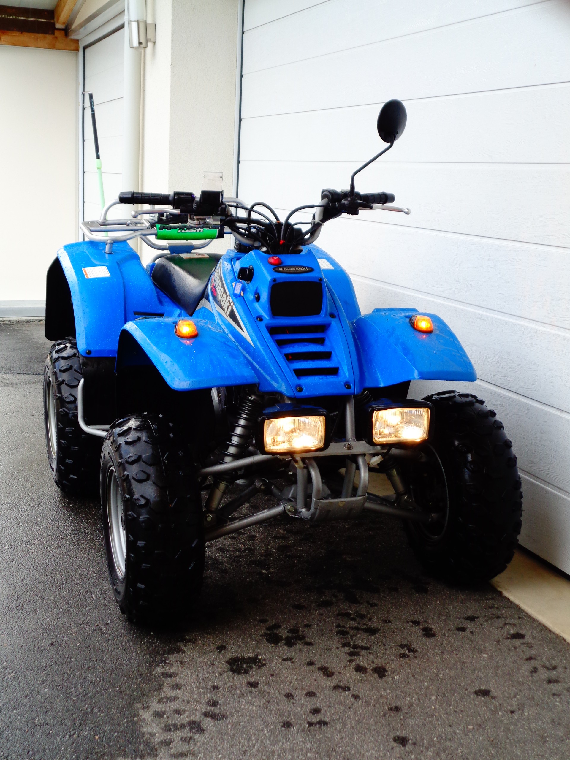 KAWASAKI Lakota 300-showroom-element-1