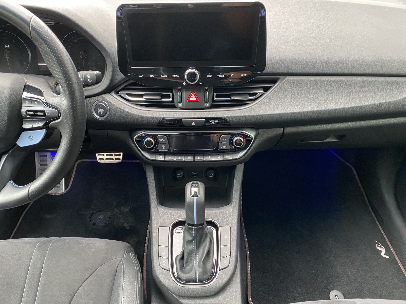 HYUNDAI i30 N 2.0 T-GDi-image-14