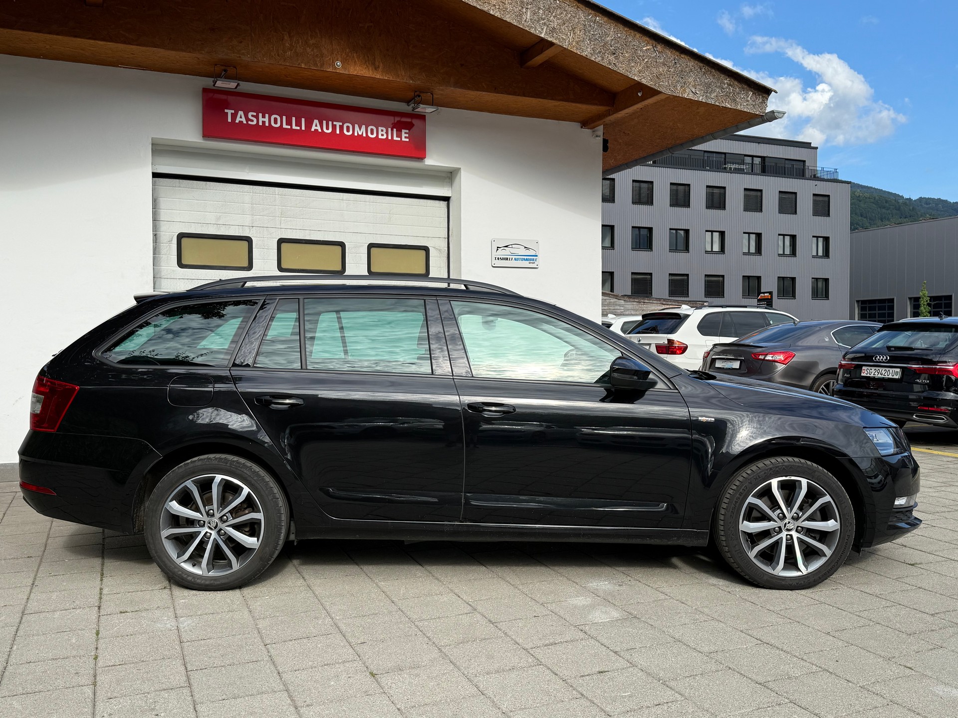 SKODA Octavia Combi 2.0 TDI Soleil 4x4 DSG-image-7