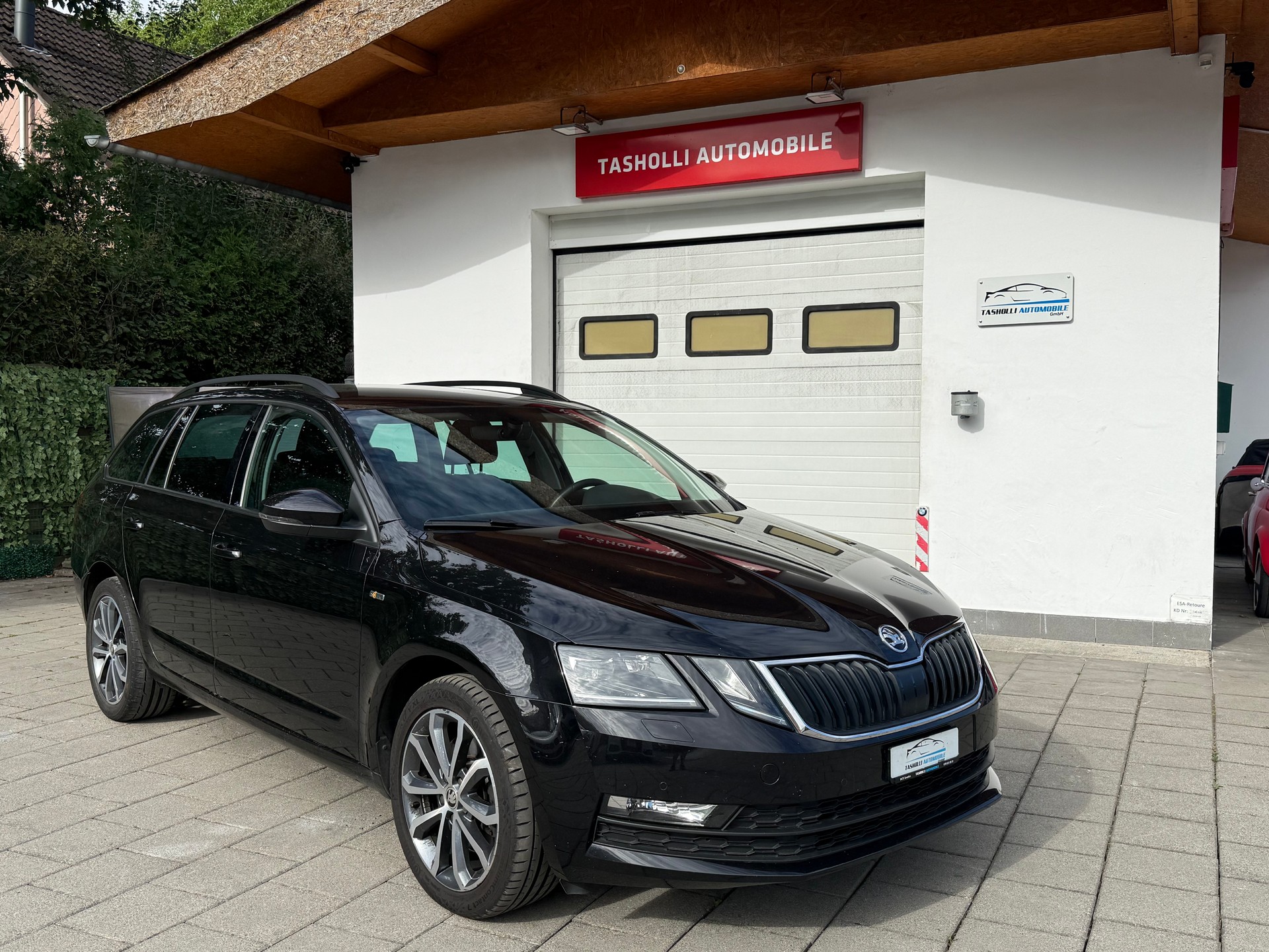SKODA Octavia Combi 2.0 TDI Soleil 4x4 DSG-image-0