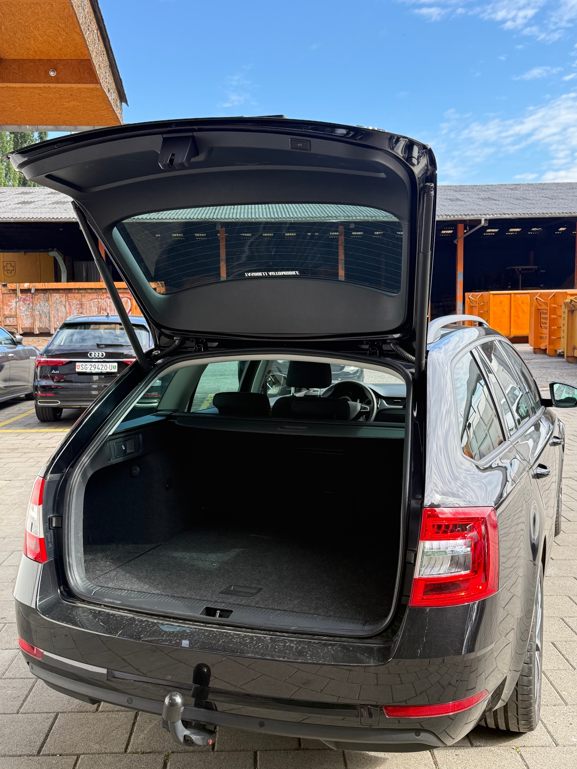 SKODA Octavia Combi 2.0 TDI Soleil 4x4 DSG-image-6