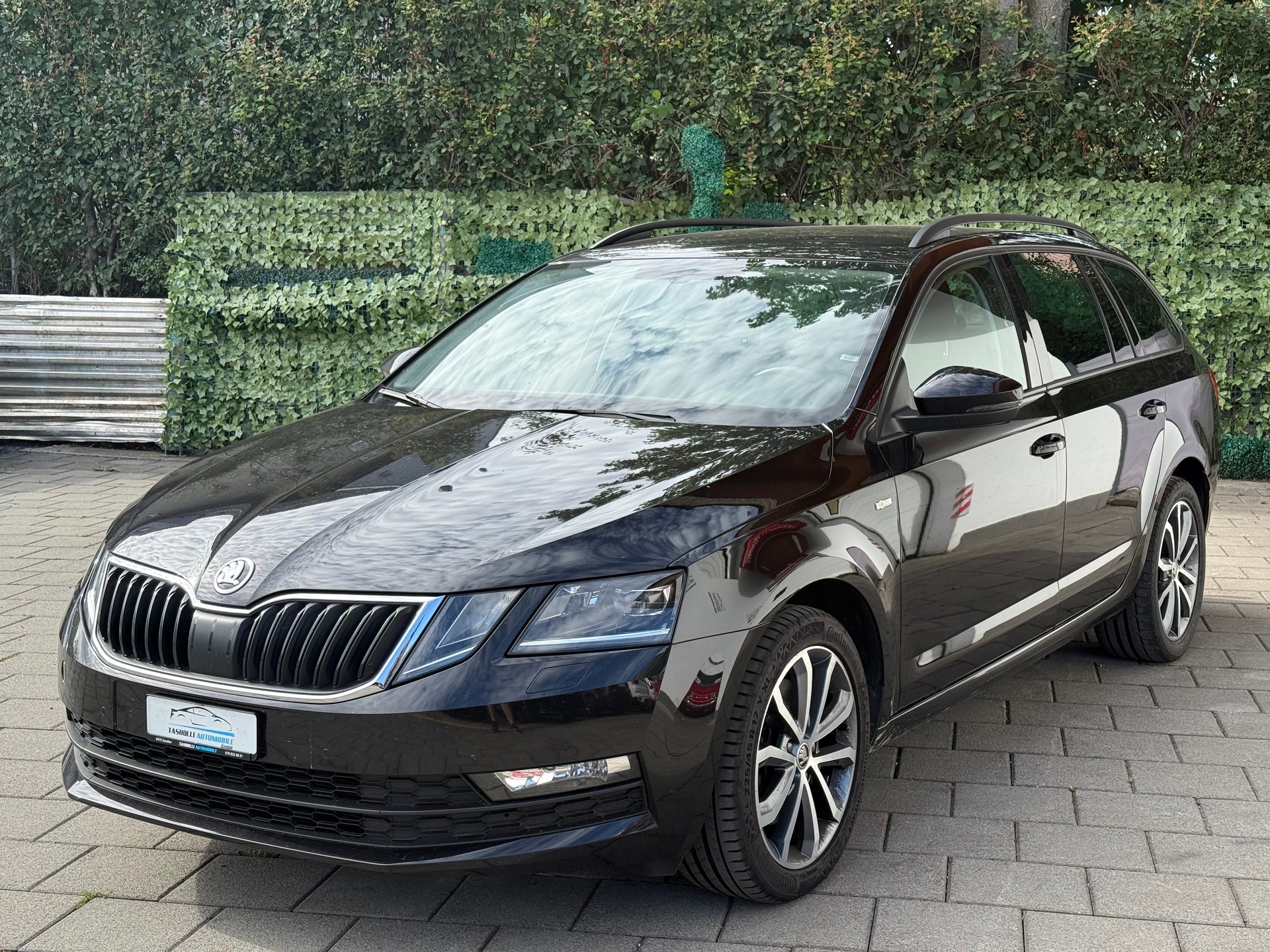 SKODA Octavia Combi 2.0 TDI Soleil 4x4 DSG-image-2