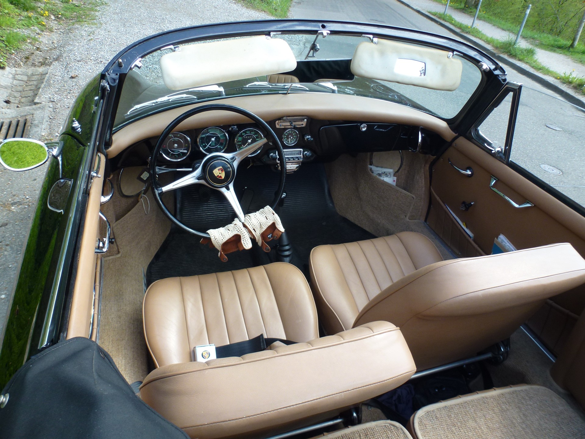 PORSCHE S-image-6