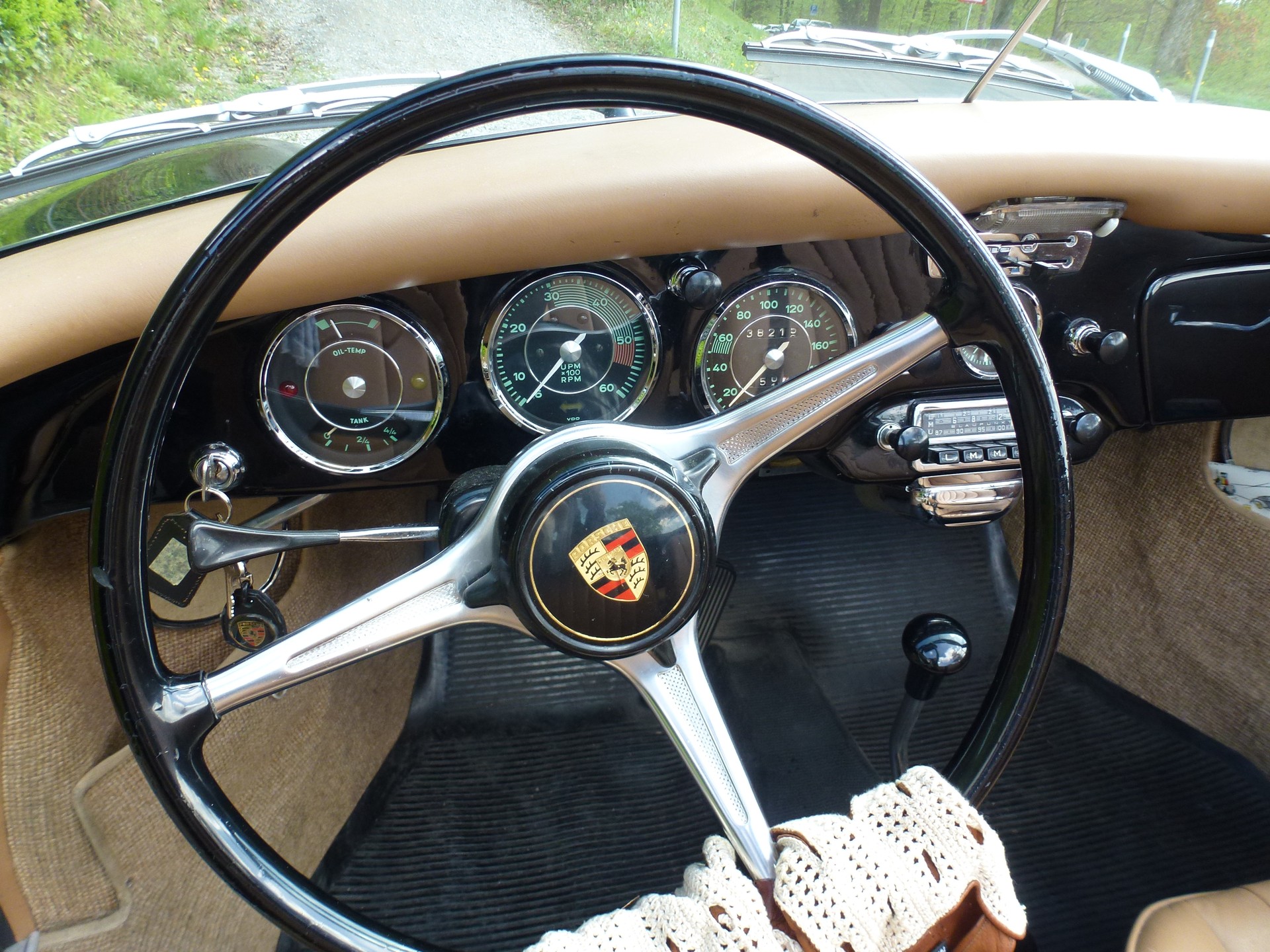 PORSCHE S-image-8