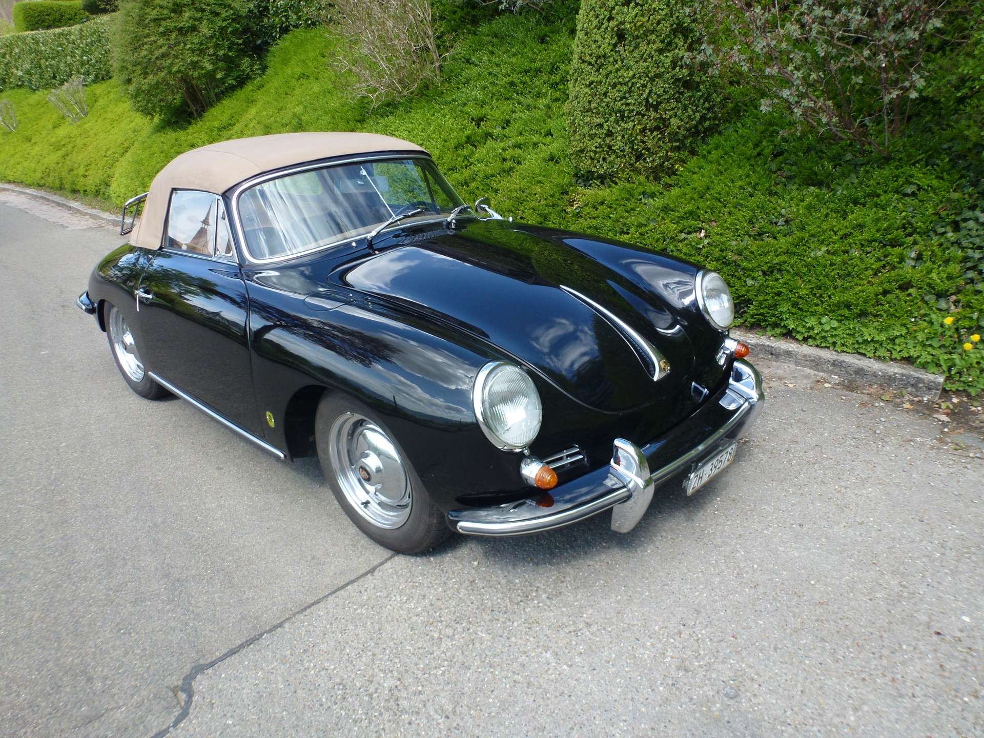 PORSCHE S-image-2