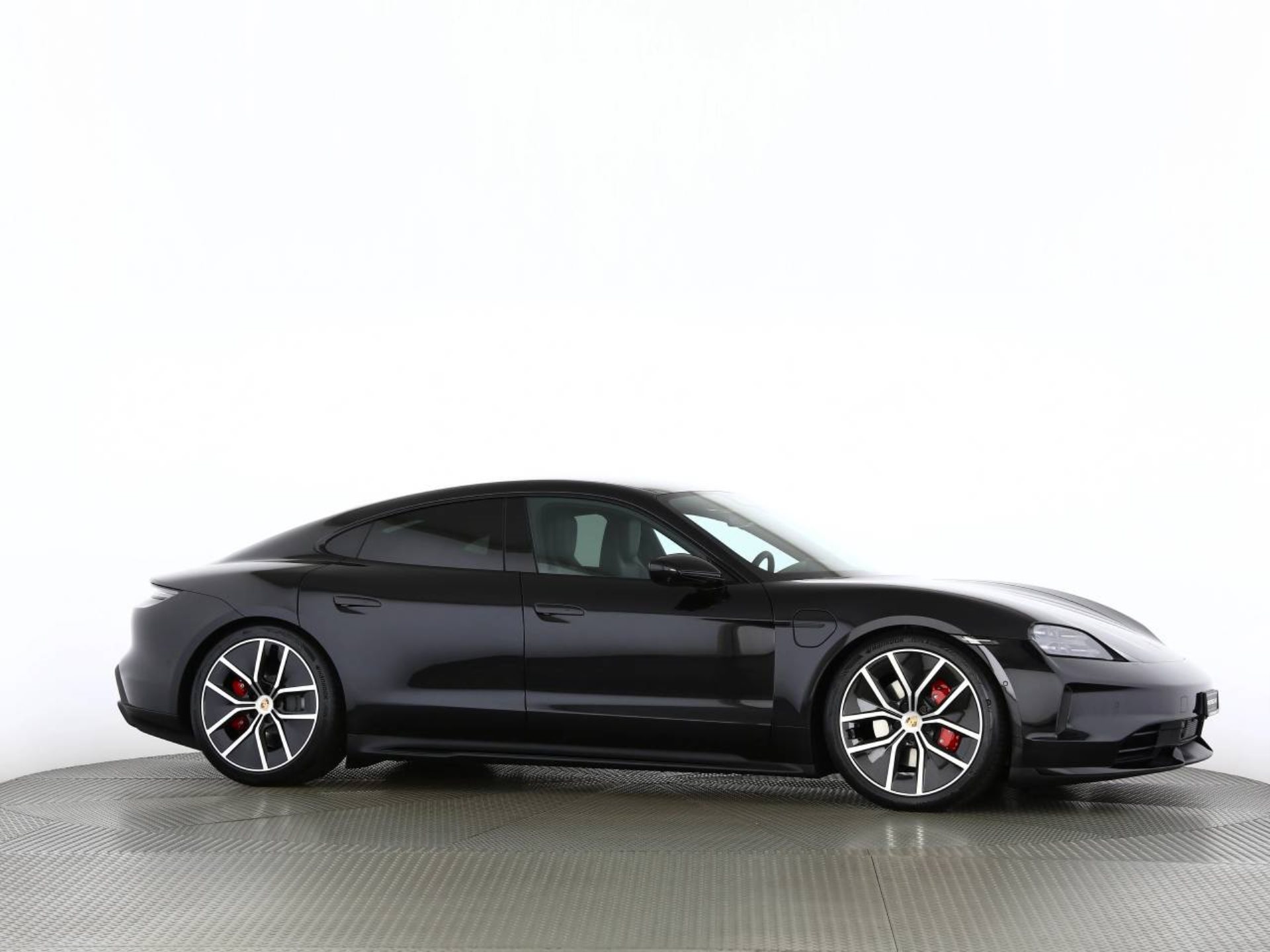 PORSCHE Taycan 4S Black Edition-image-25