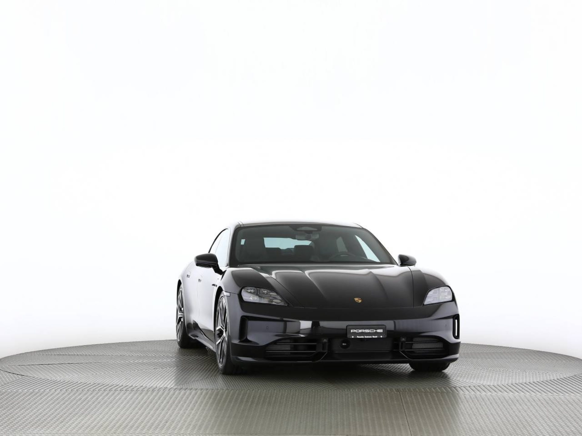 PORSCHE Taycan 4S Black Edition-image-29