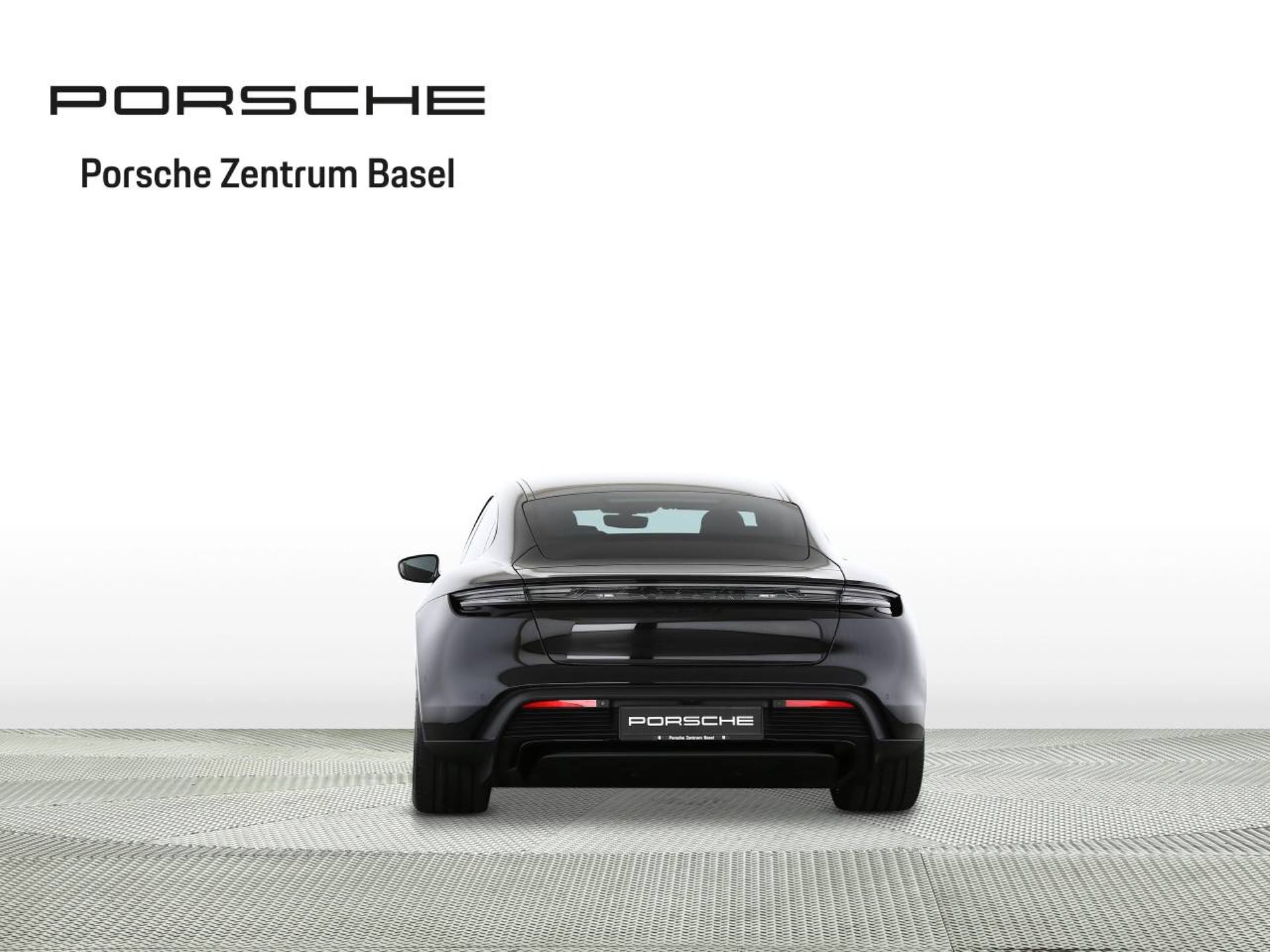PORSCHE Taycan 4S Black Edition-image-6