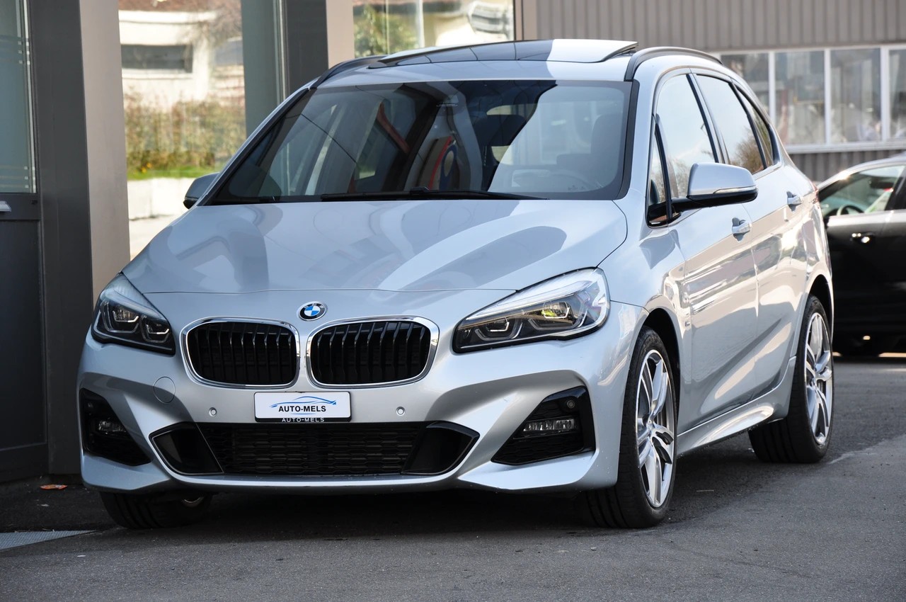 BMW 220d xDrive Active Tourer Steptronic M Sport-showroom-element-1