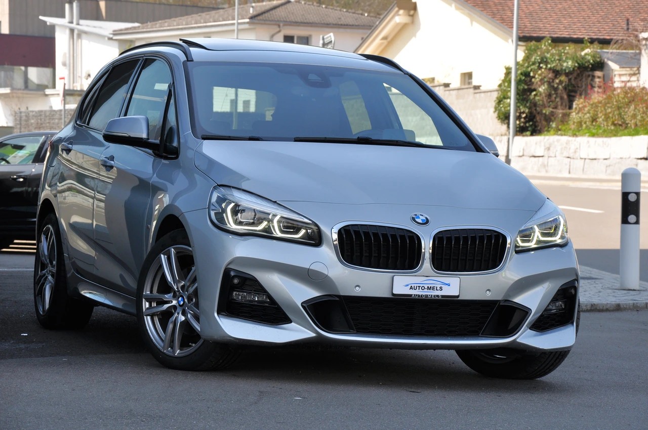 BMW 220d xDrive Active Tourer Steptronic M Sport-image-8
