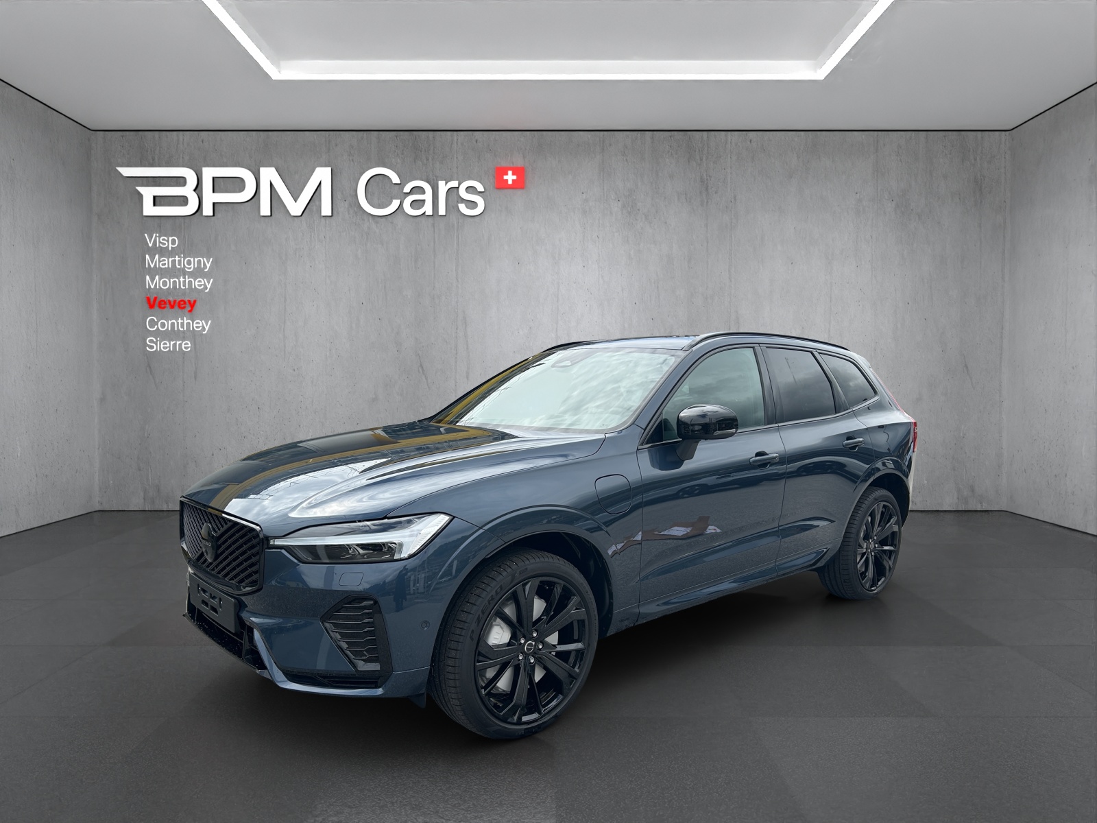 Photo VOLVO XC60 XC60 T6 eAWD PluginHybrid Black Edition Geartronic