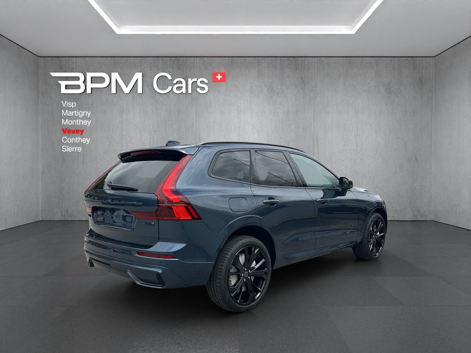 VOLVO XC60 T6 eAWD PluginHybrid Black Edition Geartronic-image-4