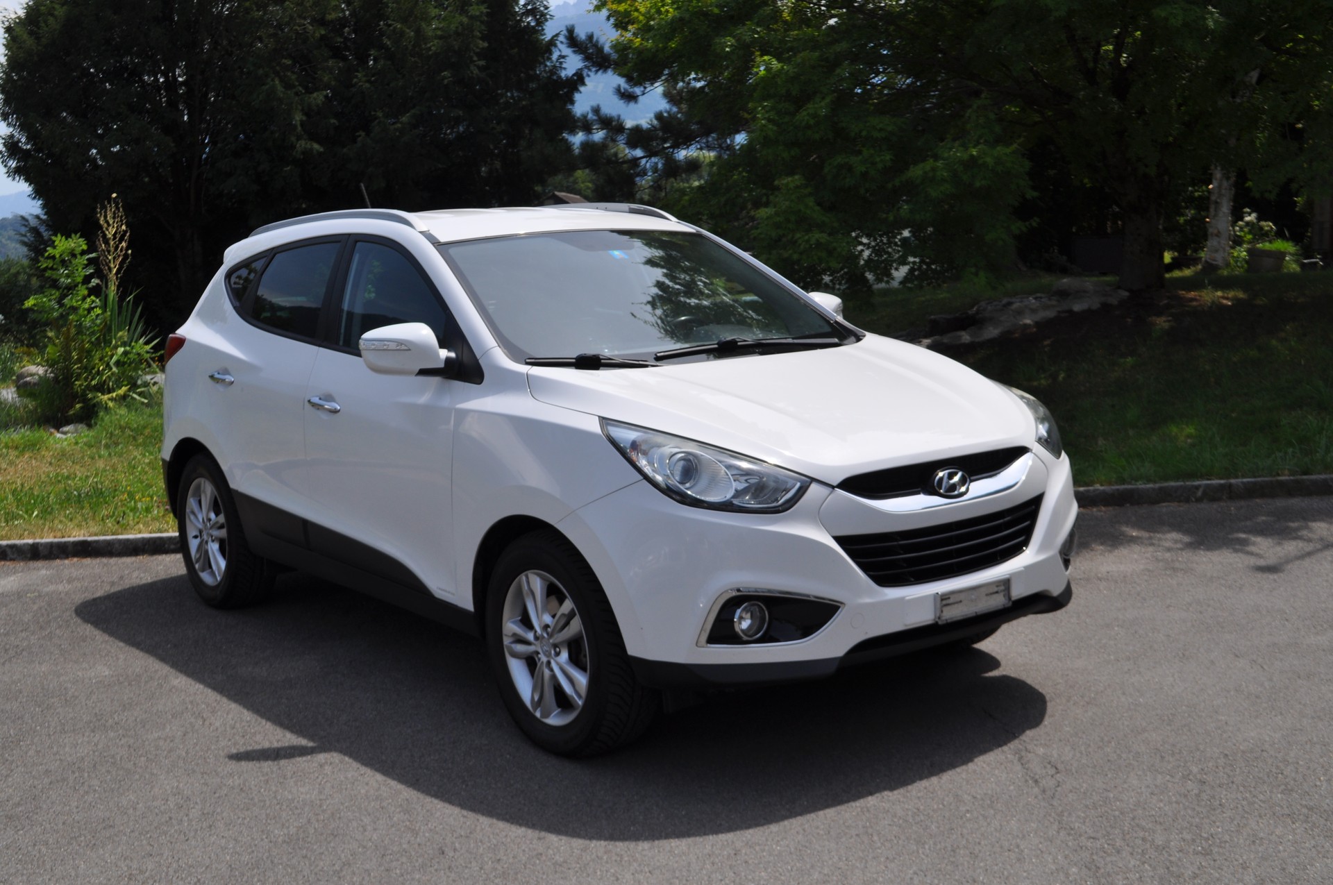 HYUNDAI iX 35 2.0 CRDi Style 4WD-image-1