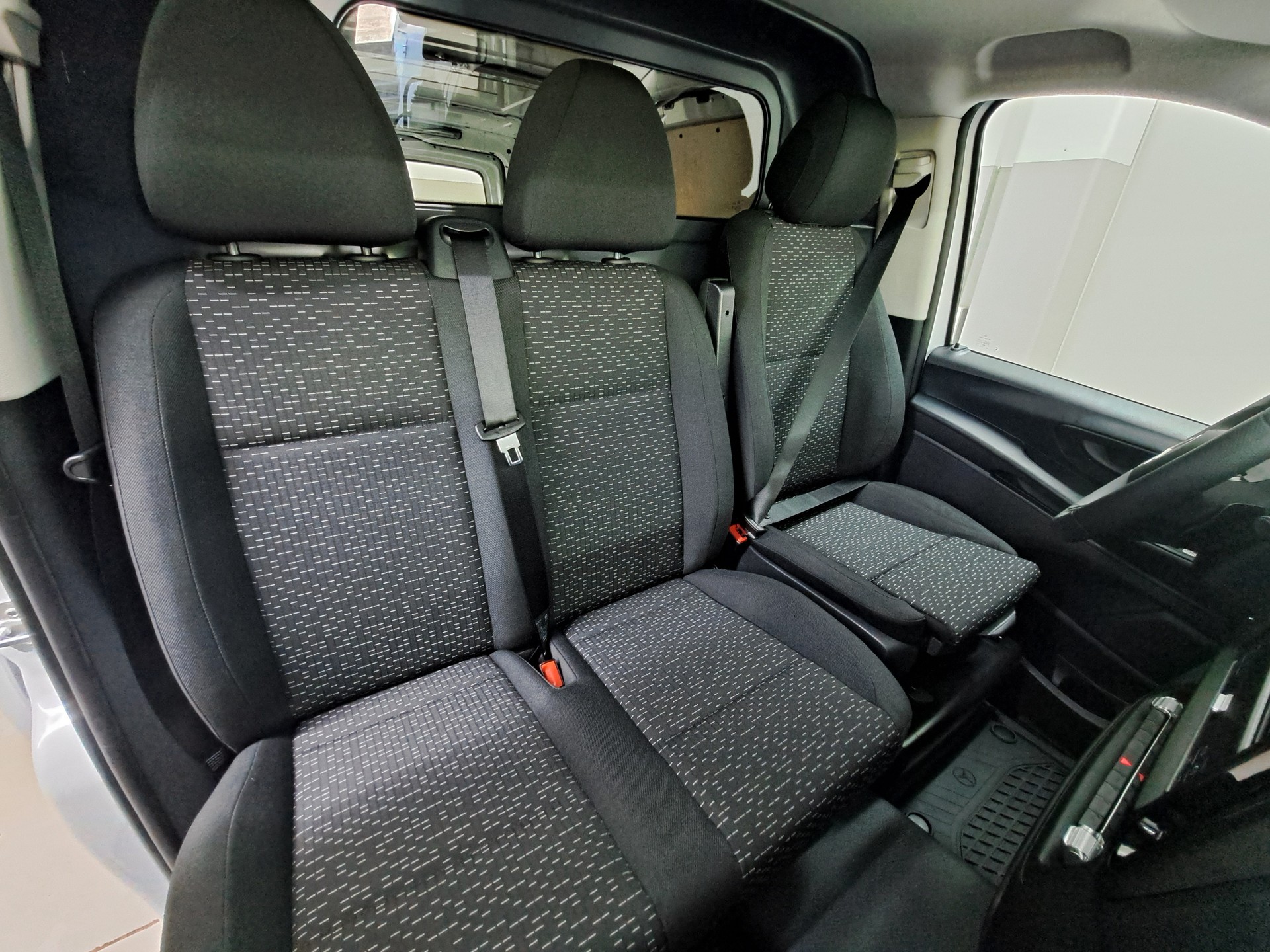 MERCEDES-BENZ Vito 116 CDI 4MATIC KA PRO 3200mm L-image-12