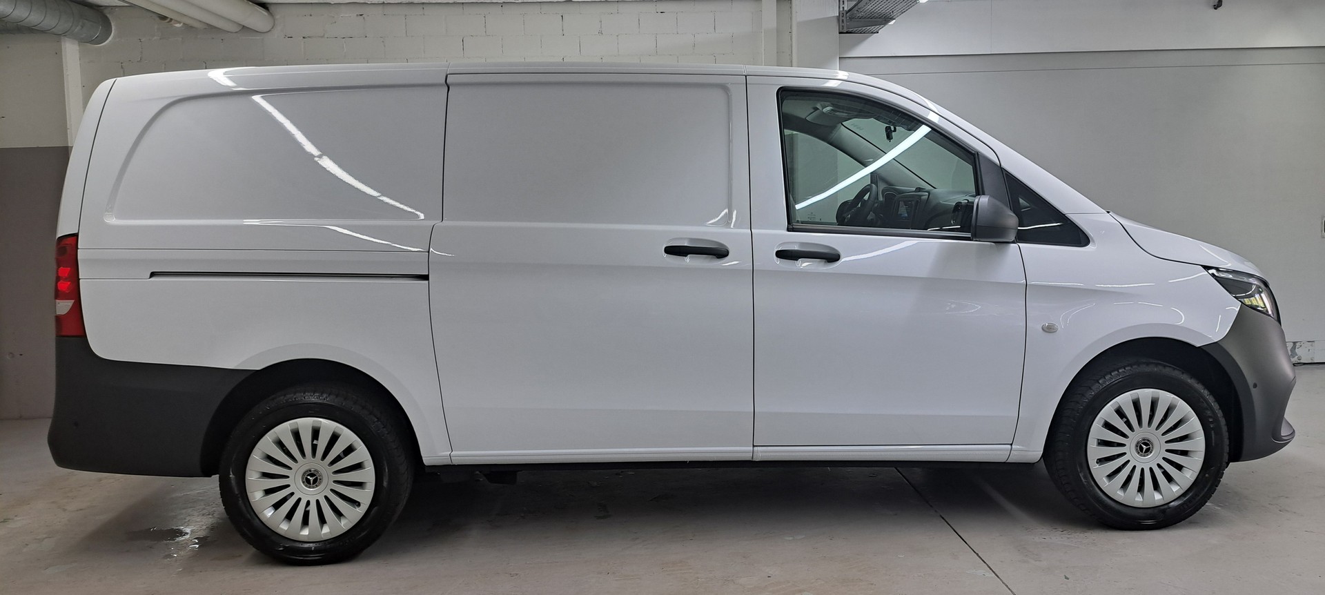MERCEDES-BENZ Vito 116 CDI 4MATIC KA PRO 3200mm L-image-1