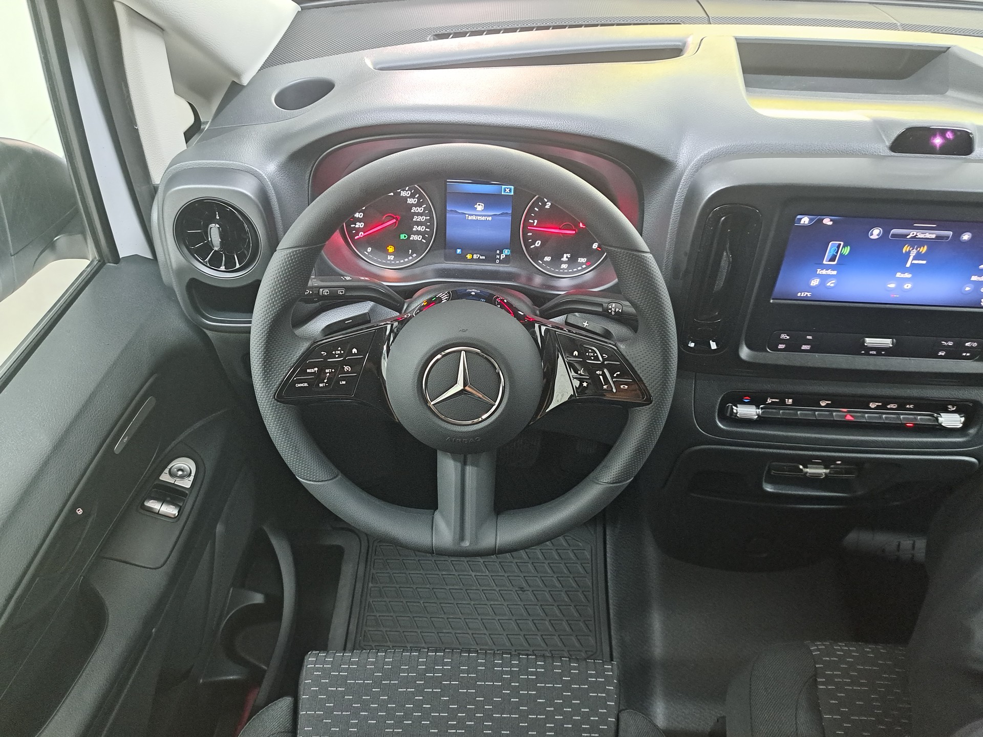 MERCEDES-BENZ Vito 116 CDI 4MATIC KA PRO 3200mm L-image-9