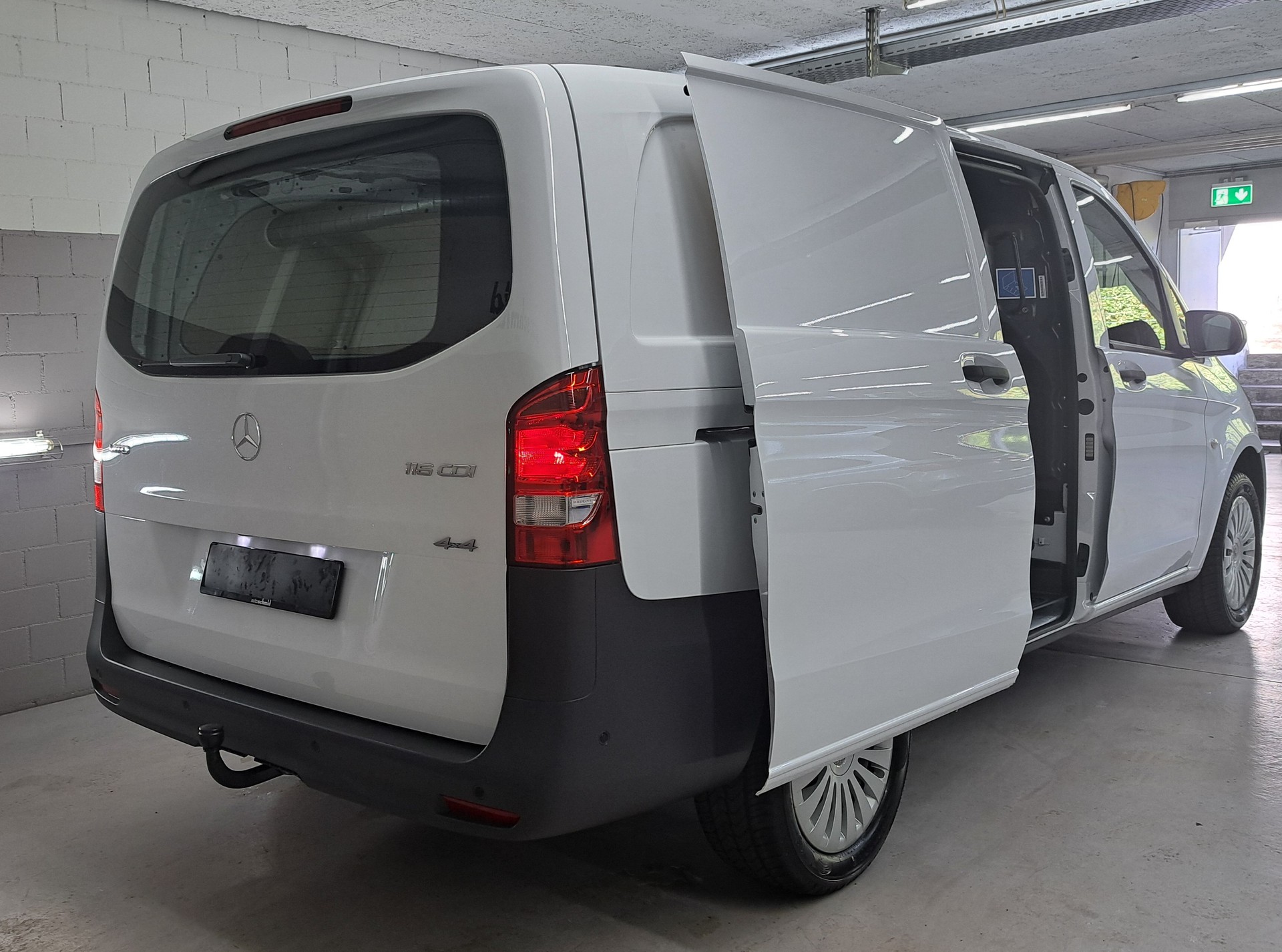 MERCEDES-BENZ Vito 116 CDI 4MATIC KA PRO 3200mm L-image-2