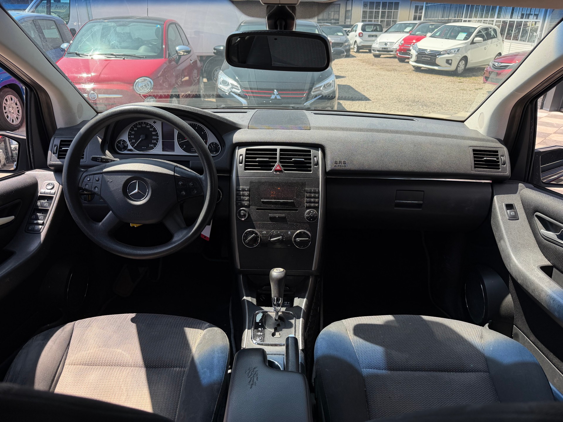 MERCEDES-BENZ B 170-image-15