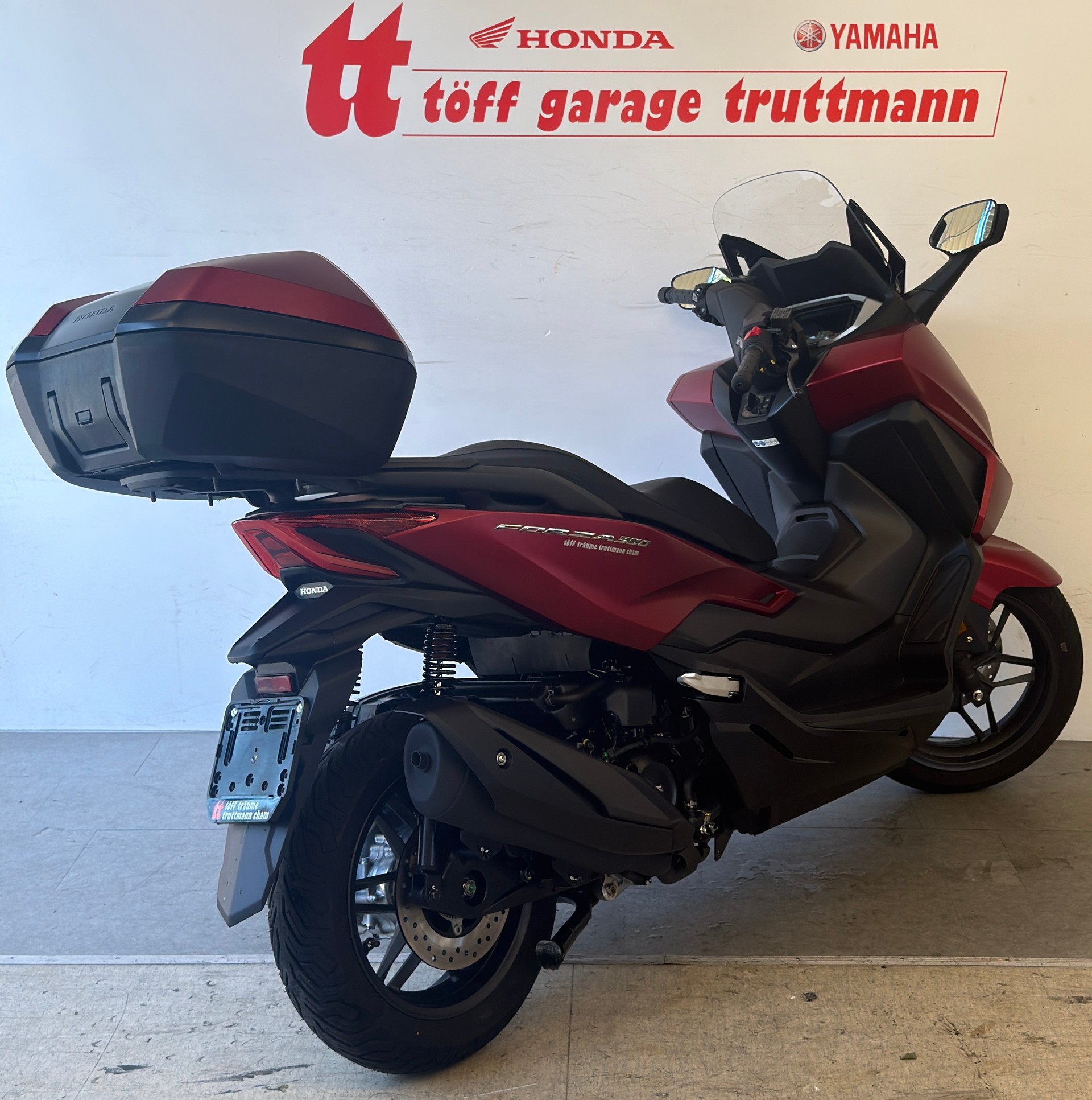 HONDA NSS 350 Top Box-showroom-element-3