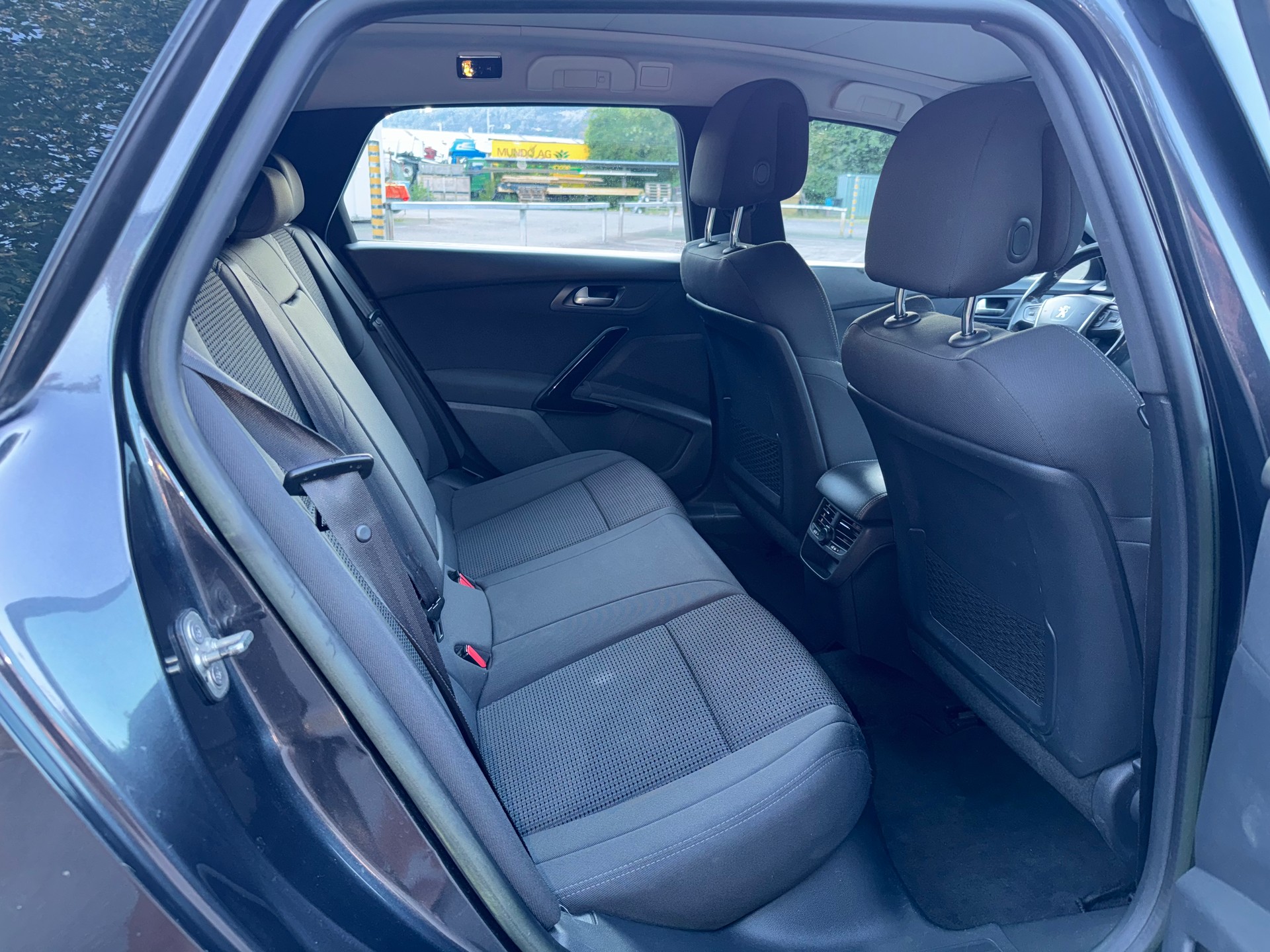 PEUGEOT 508 SW 2.0 HDI Allure Automatic-image-10
