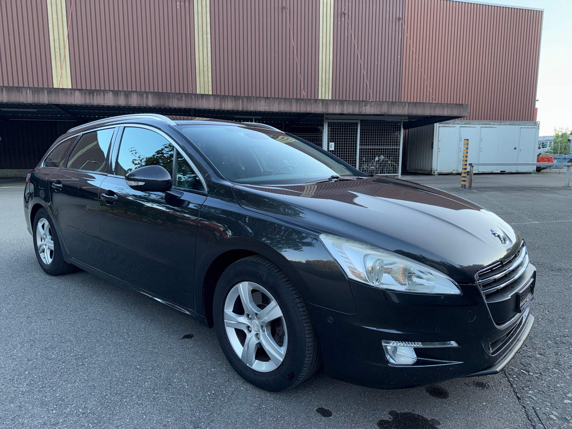 PEUGEOT 508 SW 2.0 HDI Allure Automatic-image-4