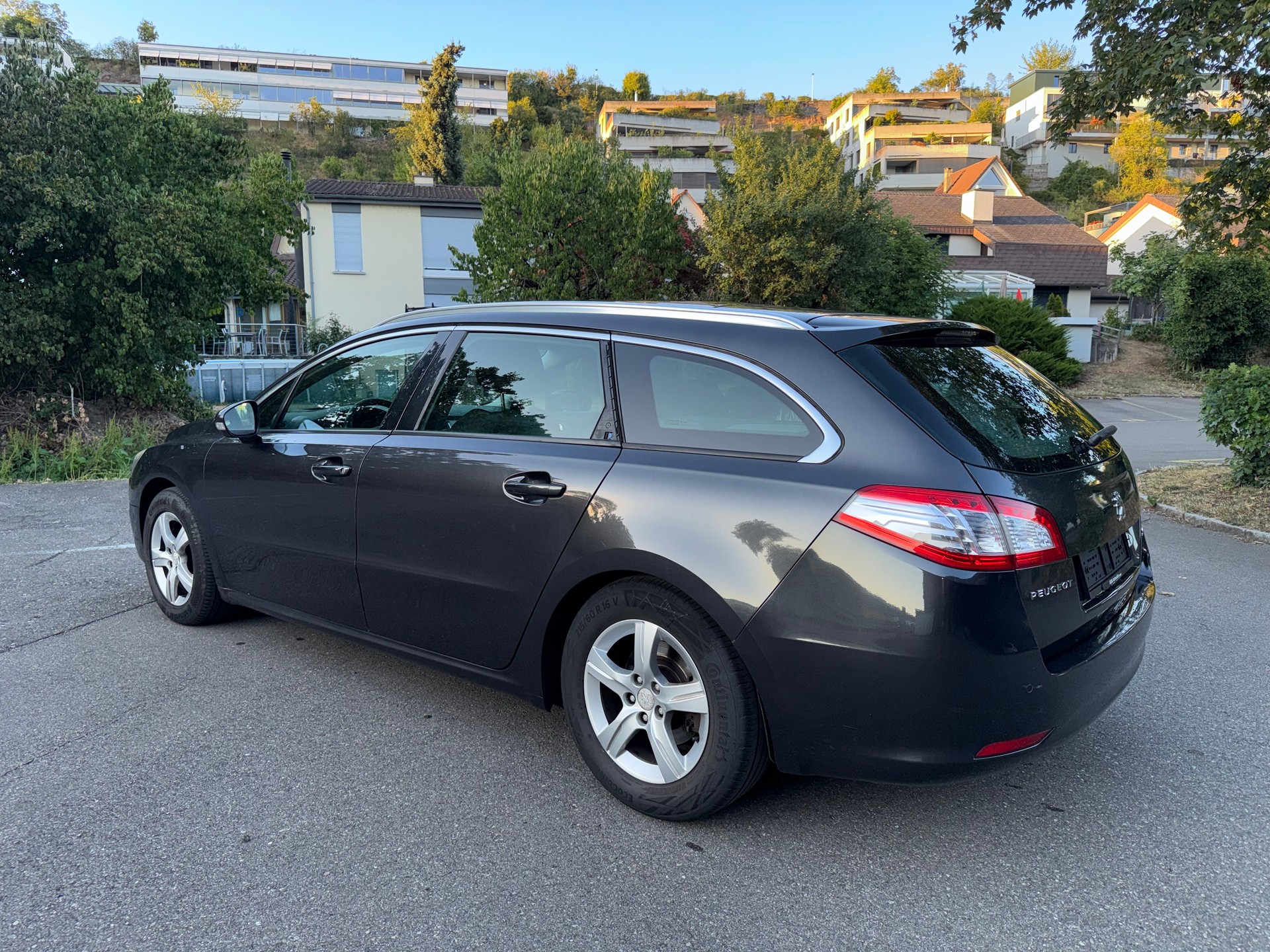 PEUGEOT 508 SW 2.0 HDI Allure Automatic-image-1