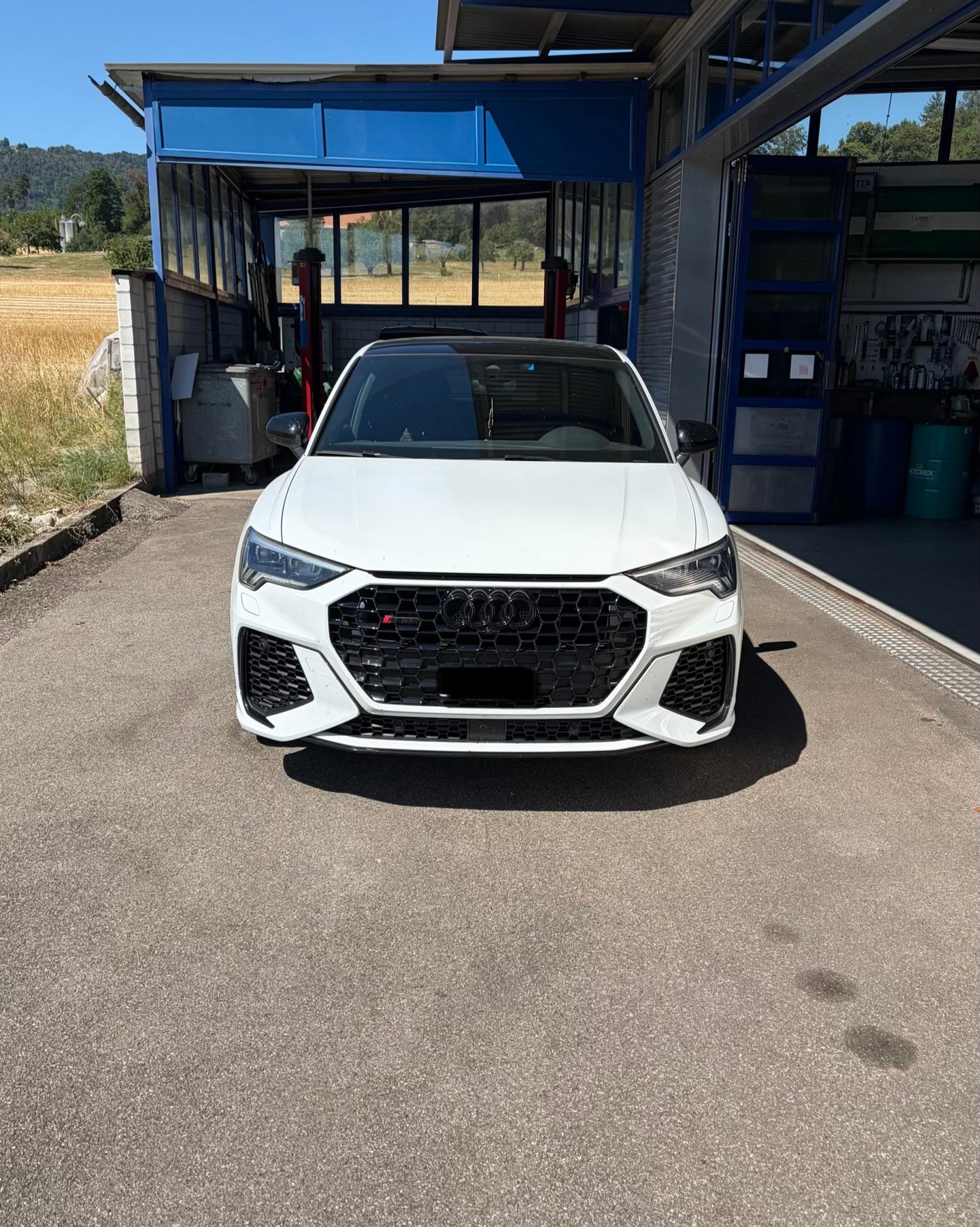 AUDI 2.5 TFSI quattro S-Tronic-image-5