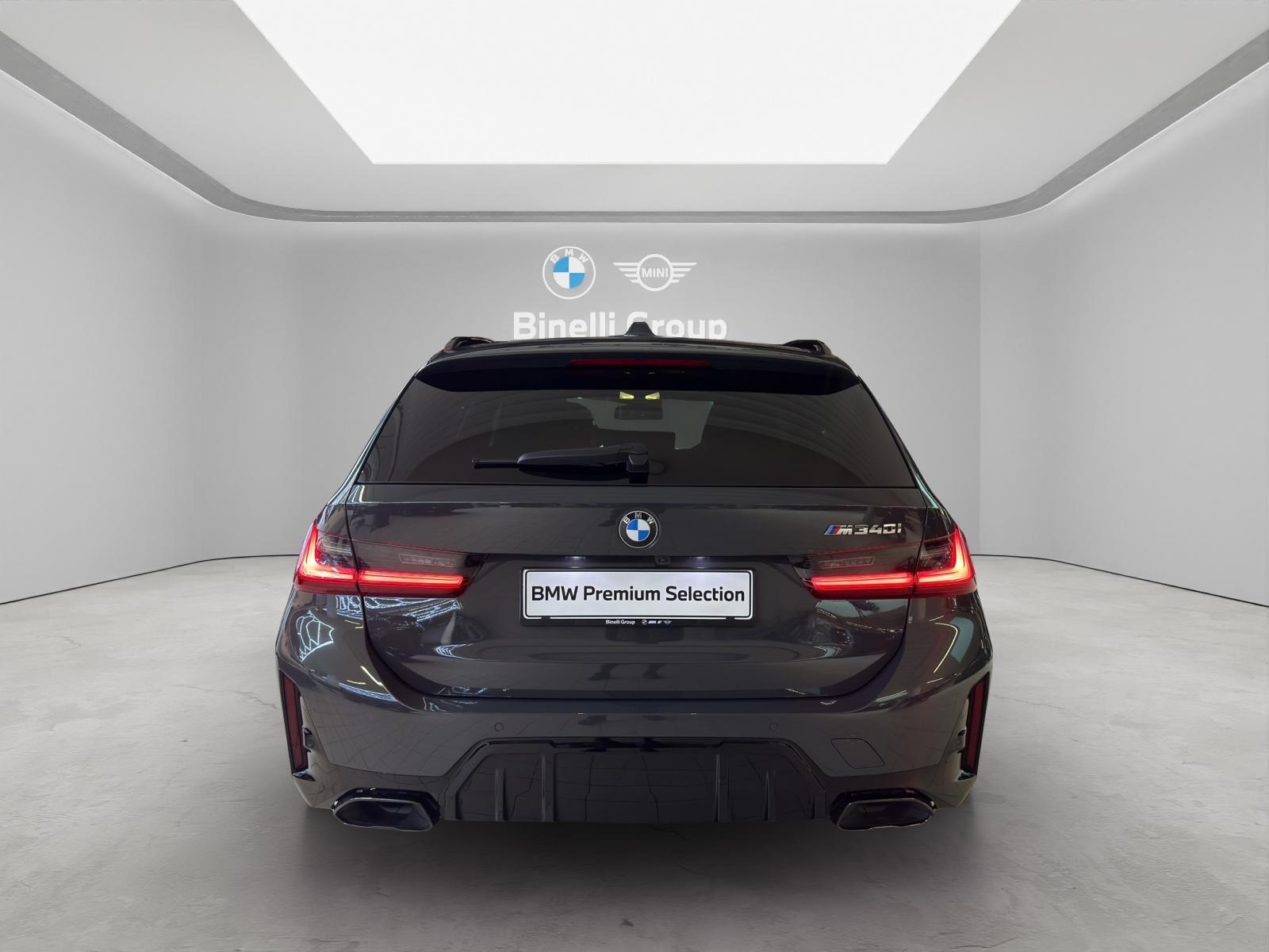 BMW M340i xDrive Touring-image-3