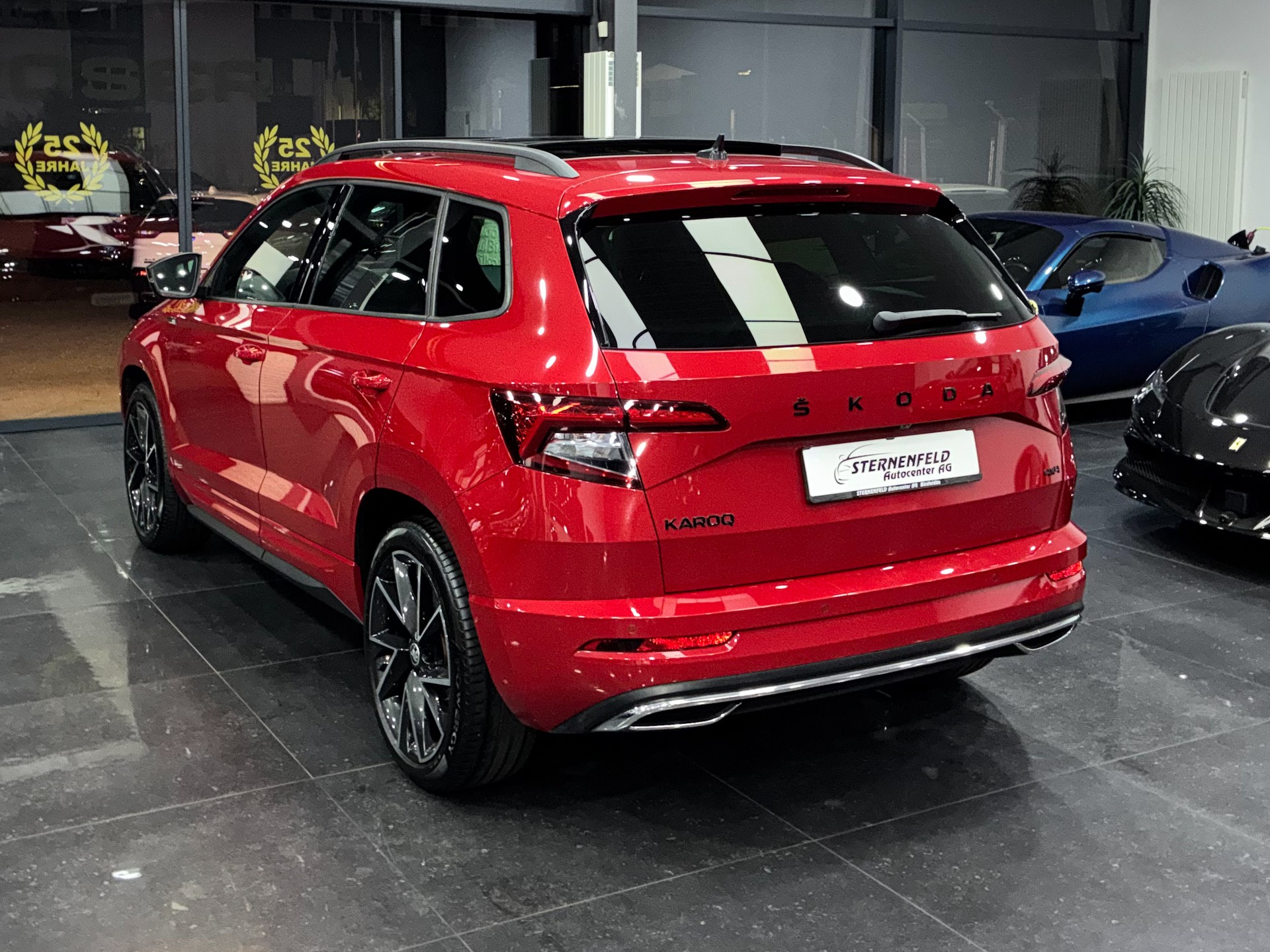 SKODA Karoq 2.0 TDI SCR SportLine 4x4 DSG-image-4