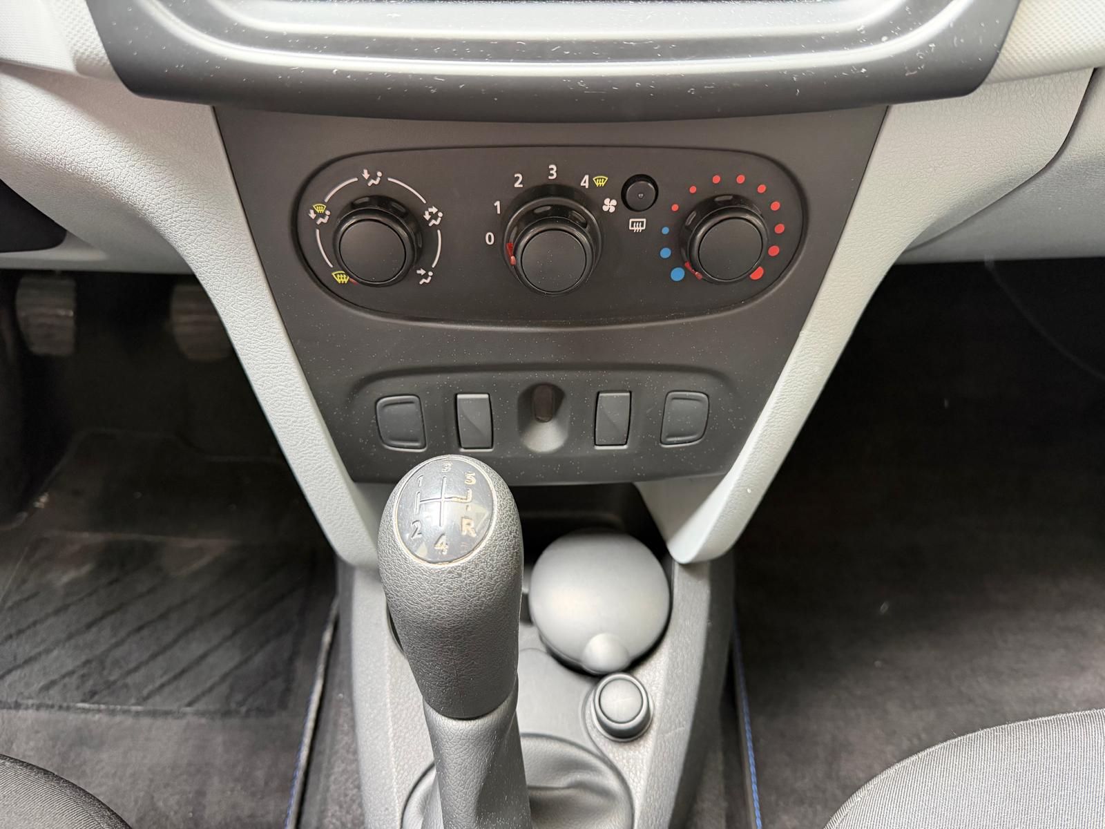 DACIA Sandero 1.2-image-10