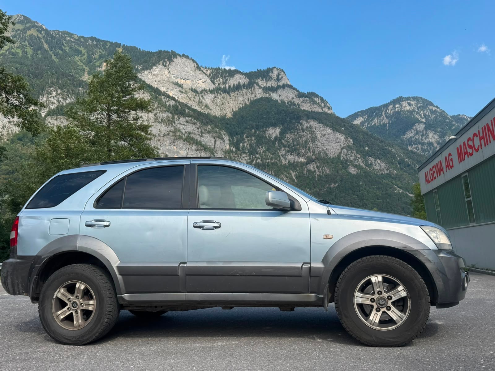 KIA Sorento 2.5 CRDI Carat-image-12