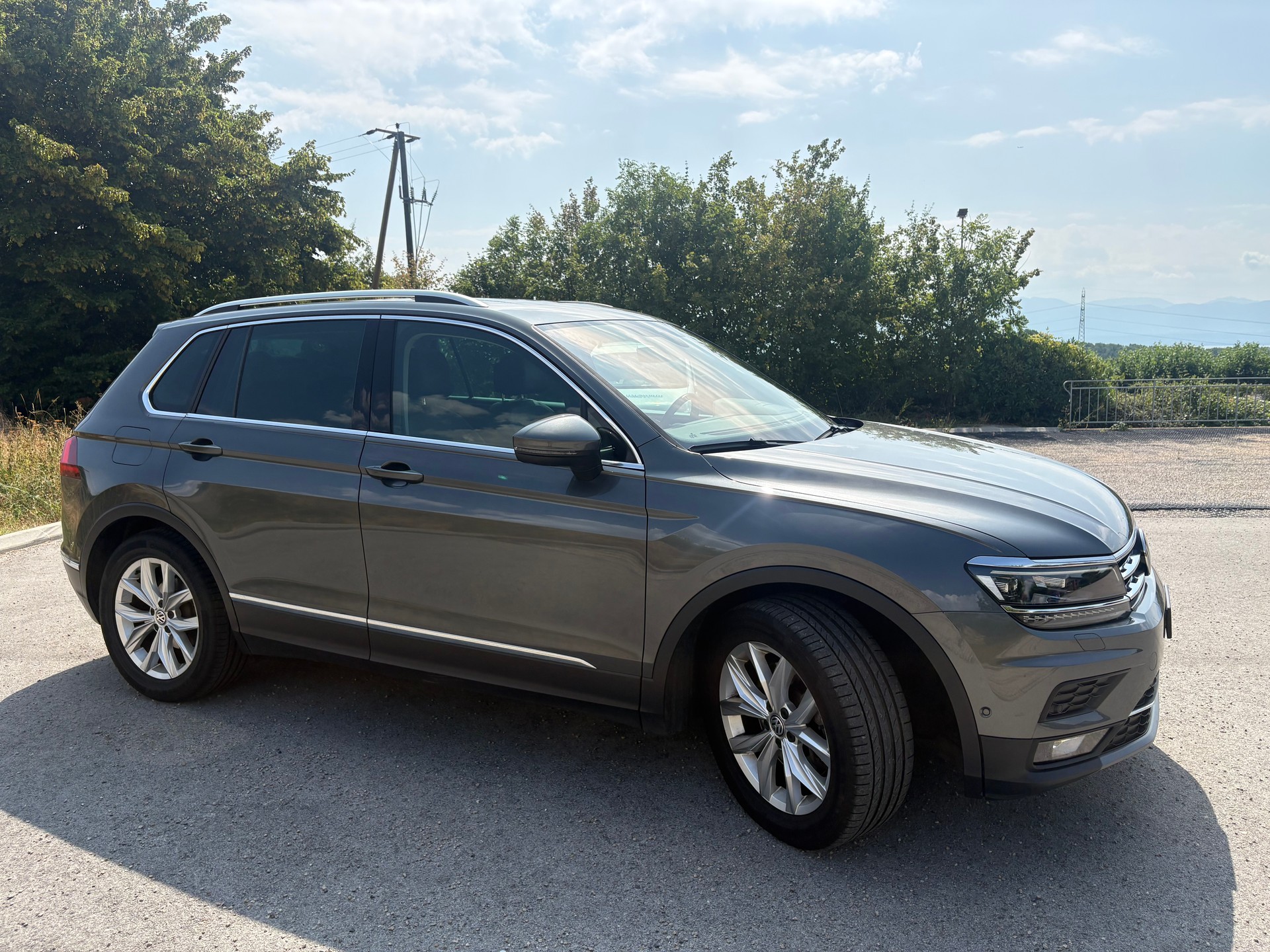 VW Tiguan 2.0TSI Highline 4Motion DSG-image-3