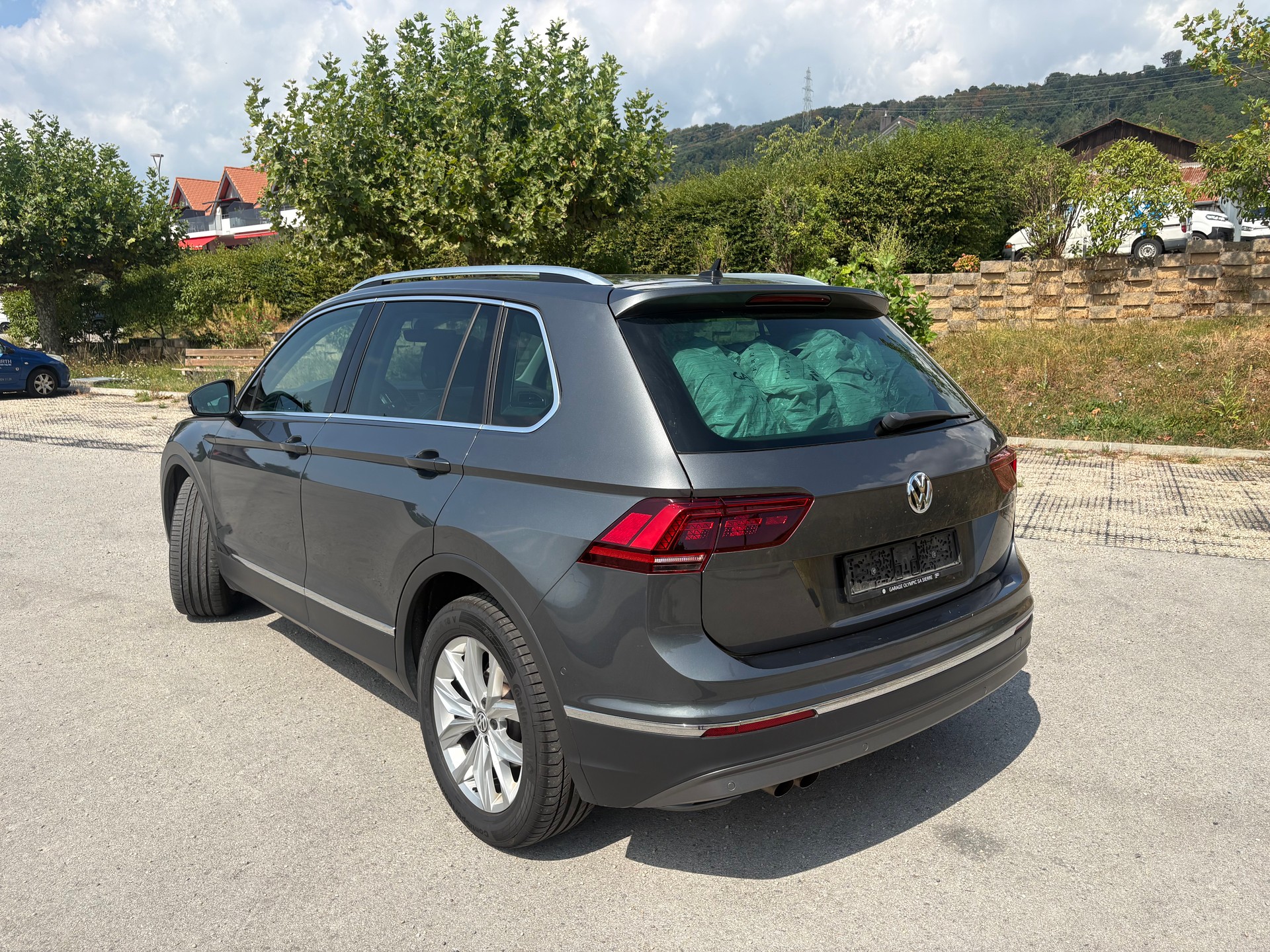 VW Tiguan 2.0TSI Highline 4Motion DSG-image-1