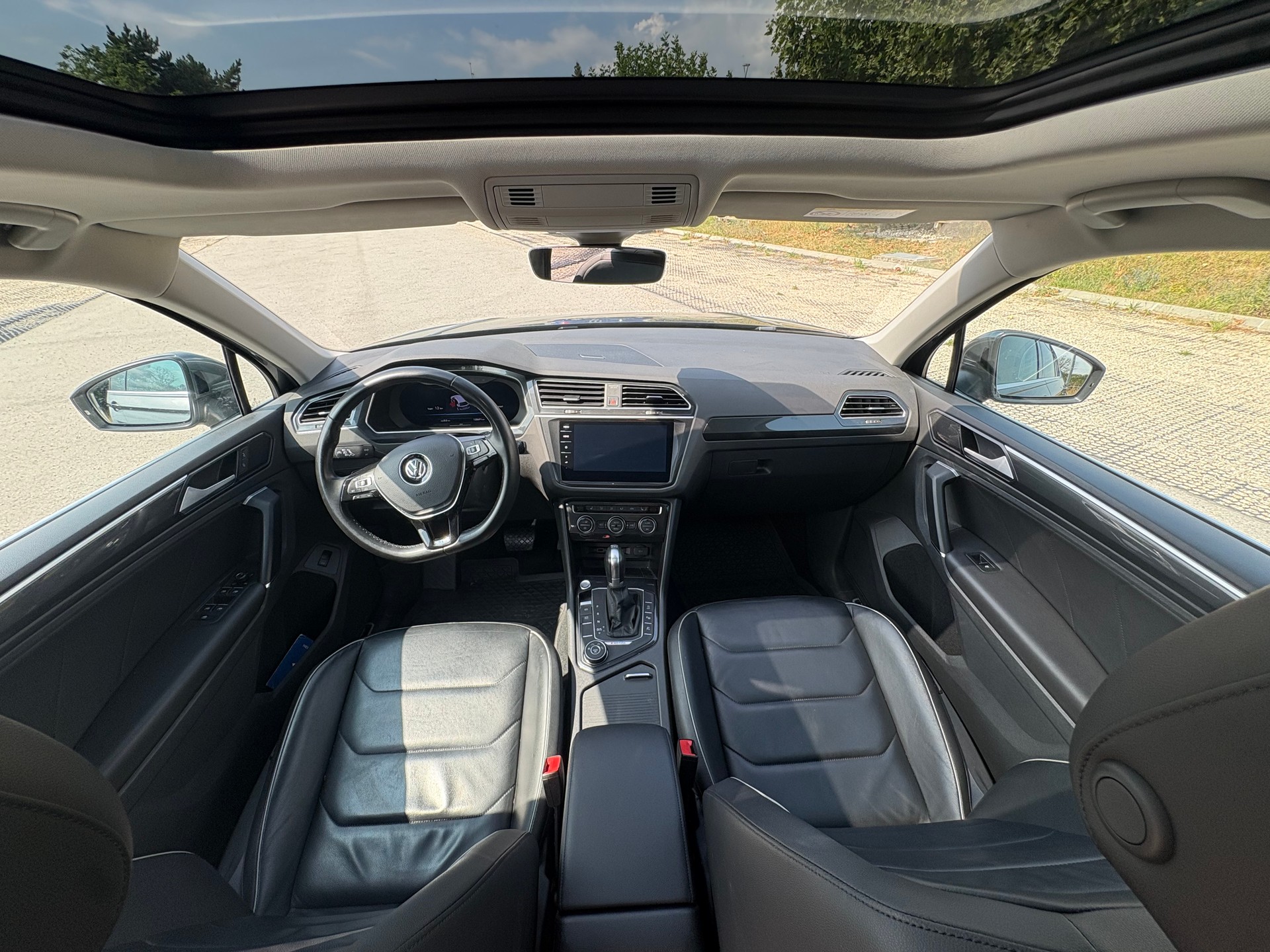 VW Tiguan 2.0TSI Highline 4Motion DSG-image-4
