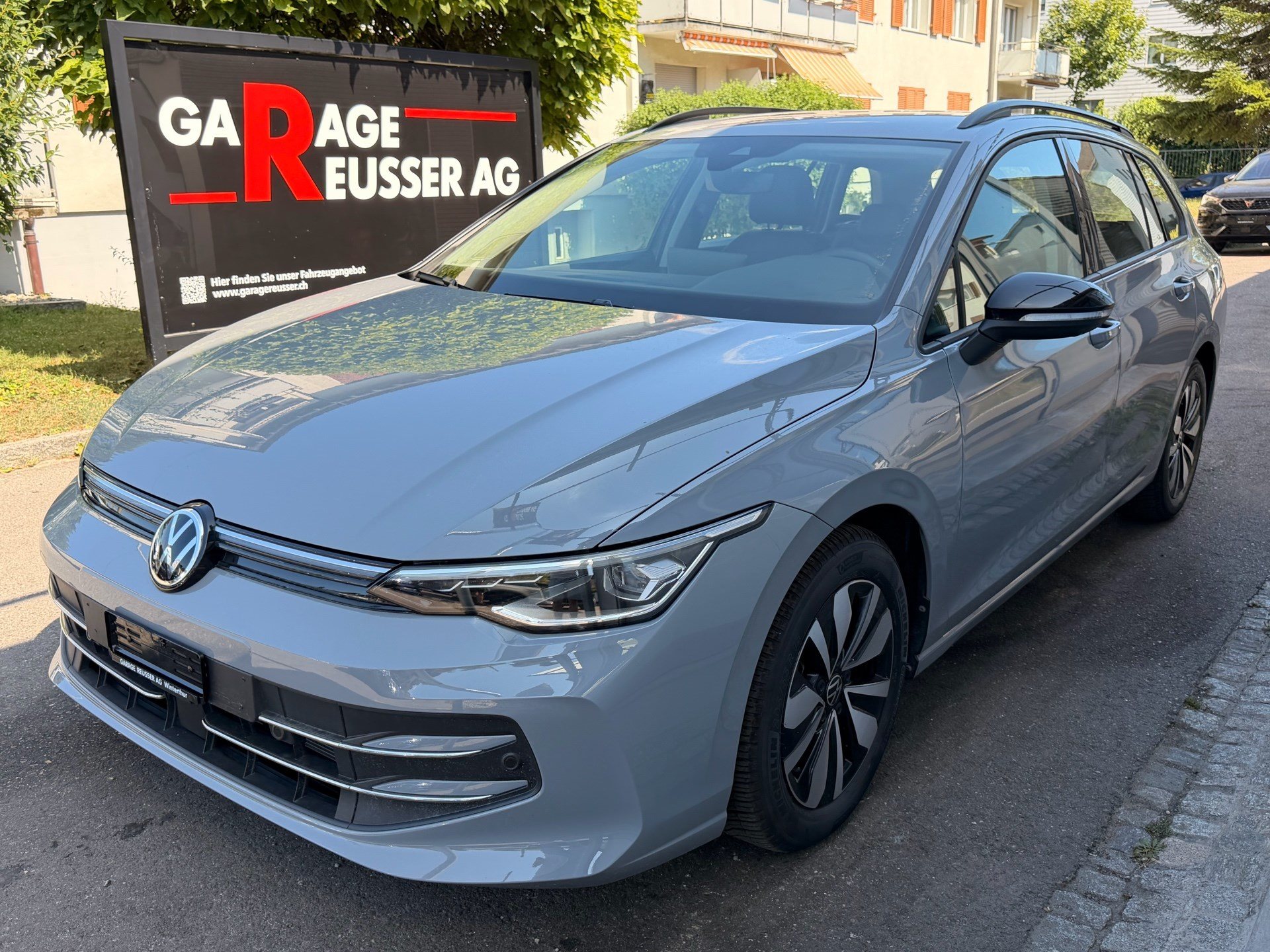 VW Golf Variant 1.5 eTSI DSG 150 PS GOAL *** ANHÄNGEKUPPLUNG & 5 JAHRE VW WERKSGARANTIE ***-image-0