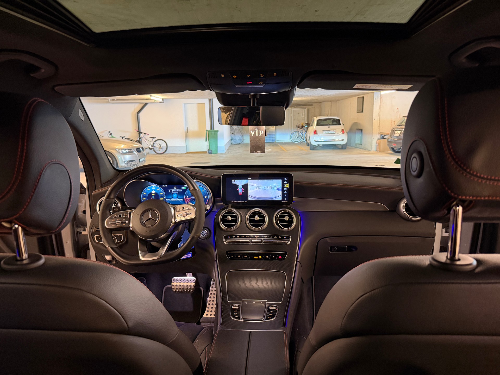 MERCEDES-BENZ GLC 220 d AMG Line Coupé 4m-image-7