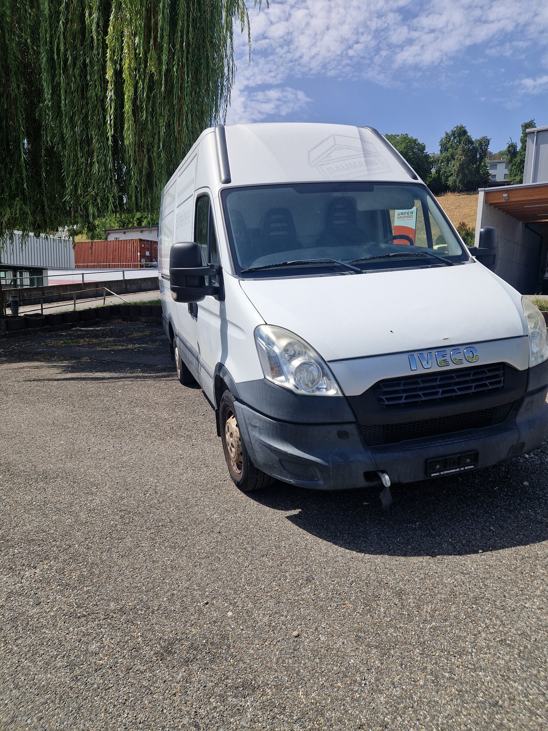 IVECO 35 S 17 V A-image-1