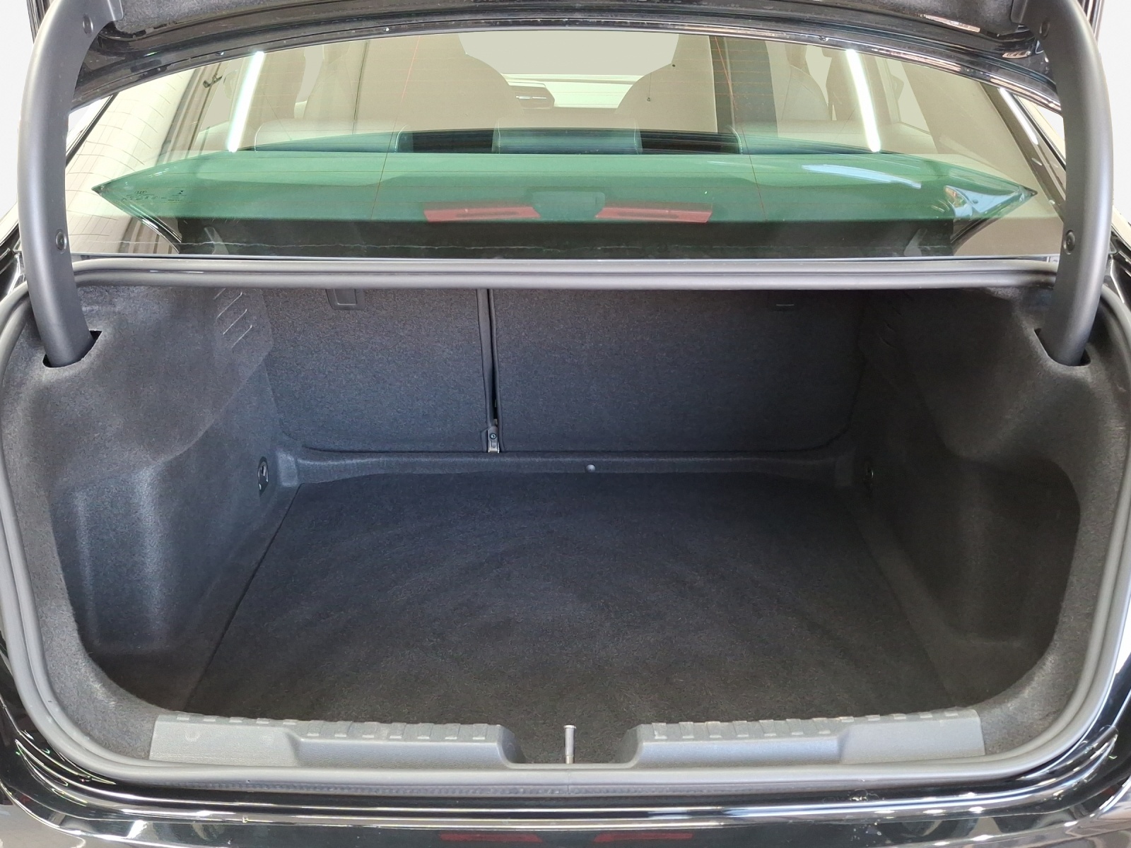 AUDI A3 Limousine 35 TFSI S-Line Attraction S-tronic-image-12