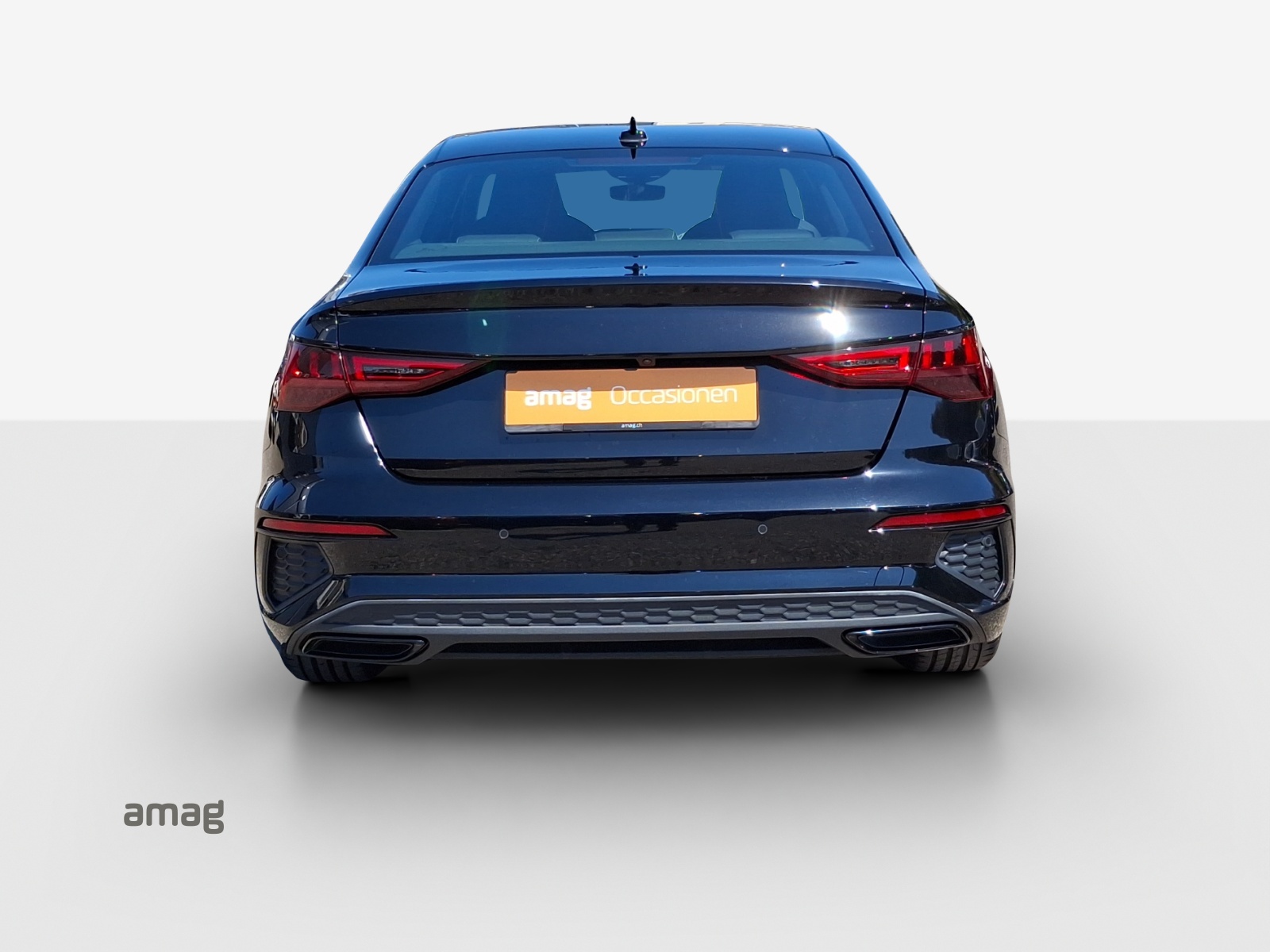 AUDI A3 Limousine 35 TFSI S-Line Attraction S-tronic-image-3